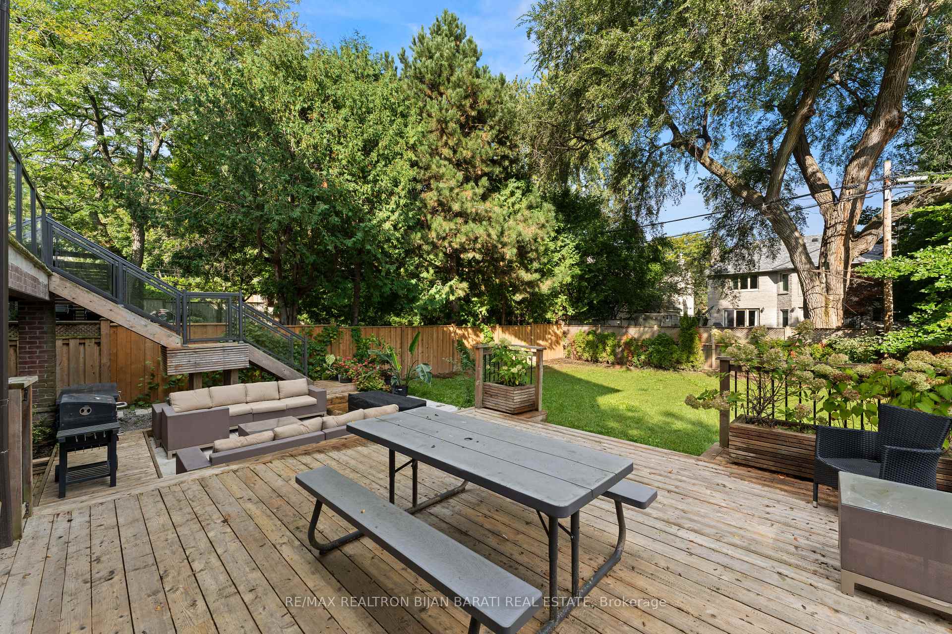 238 St Leonards Ave, Toronto, ON M4N1L1 | 4 Bedroom 6 Bathroom Detached House | Image 39