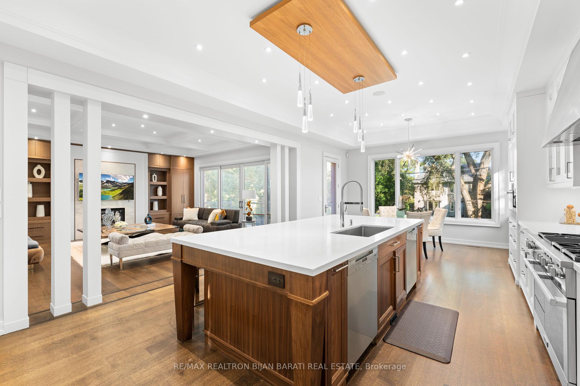 238 St Leonards Ave, Toronto, ON M4N1L1 | 4 Bedroom 6 Bathroom Detached House | Image 7