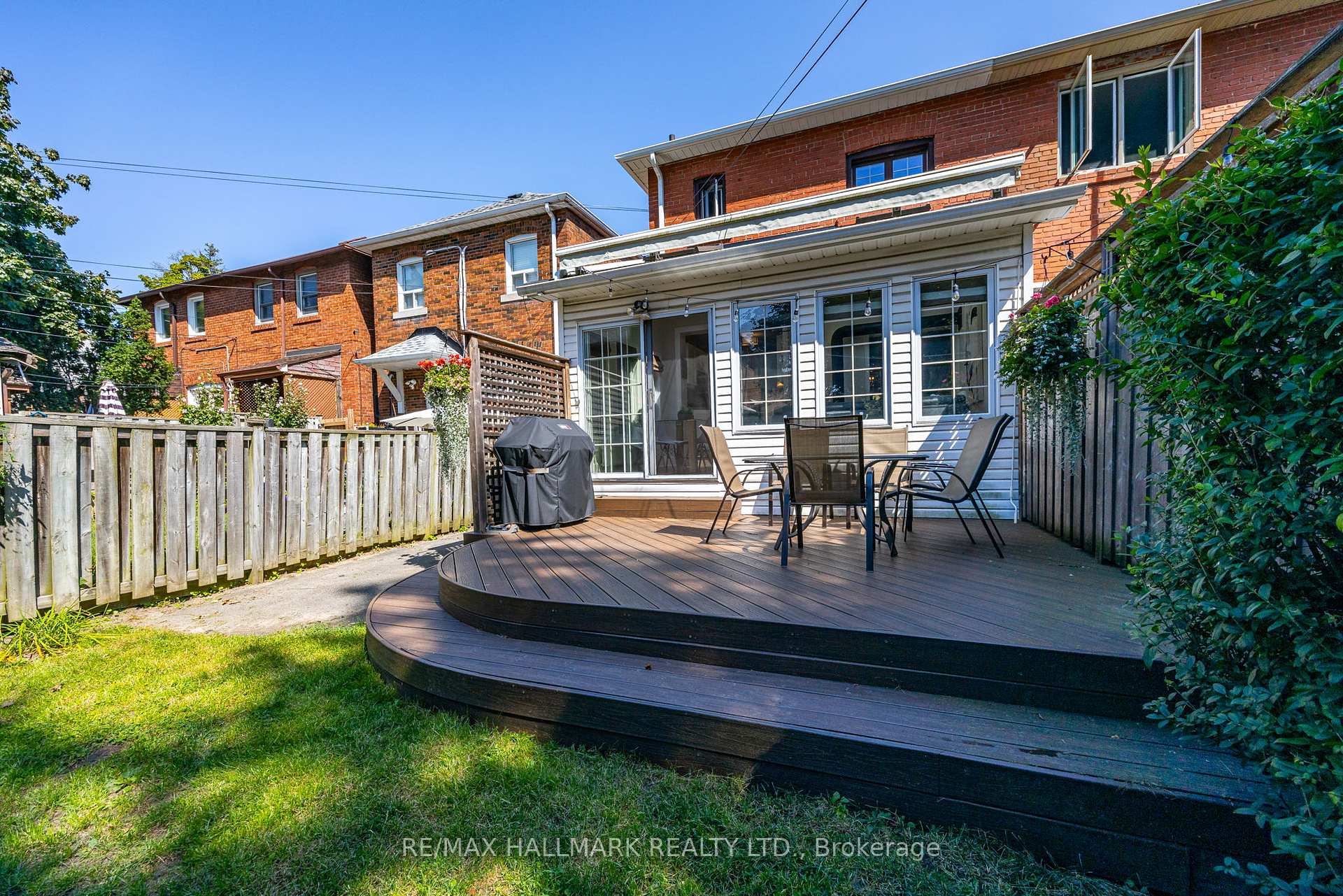 18 Jedburgh Rd, Toronto, ON M5M3J6 | 3 Bedroom 2 Bathroom Semi-Detached House | Image 31