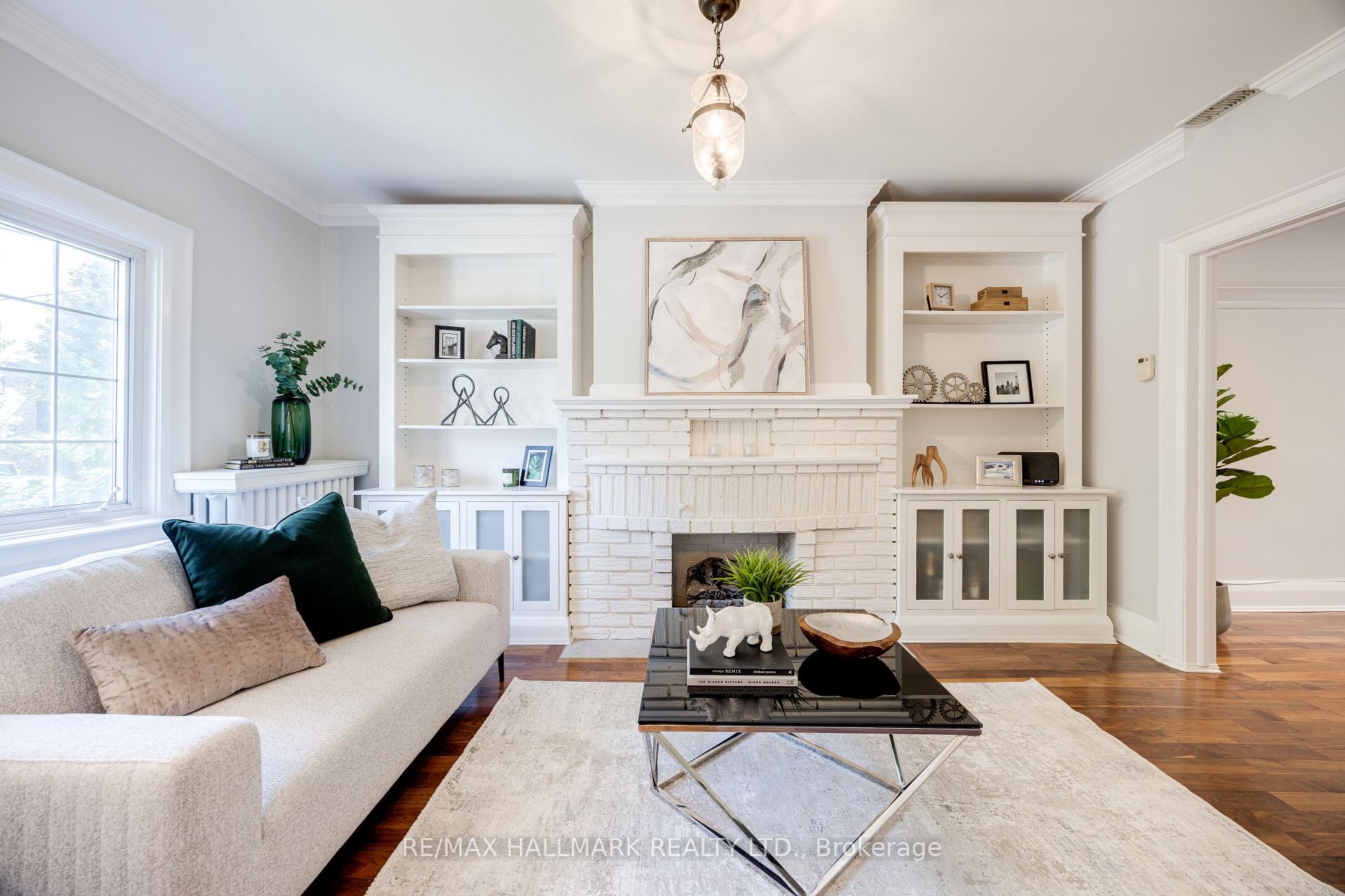 18 Jedburgh Rd, Toronto, ON M5M3J6 | 3 Bedroom 2 Bathroom Semi-Detached House | Image 6