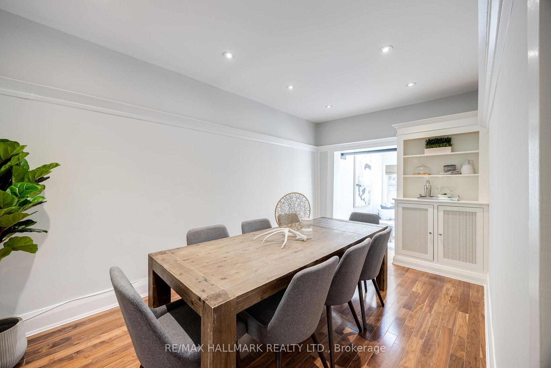 18 Jedburgh Rd, Toronto, ON M5M3J6 | 3 Bedroom 2 Bathroom Semi-Detached House | Image 9