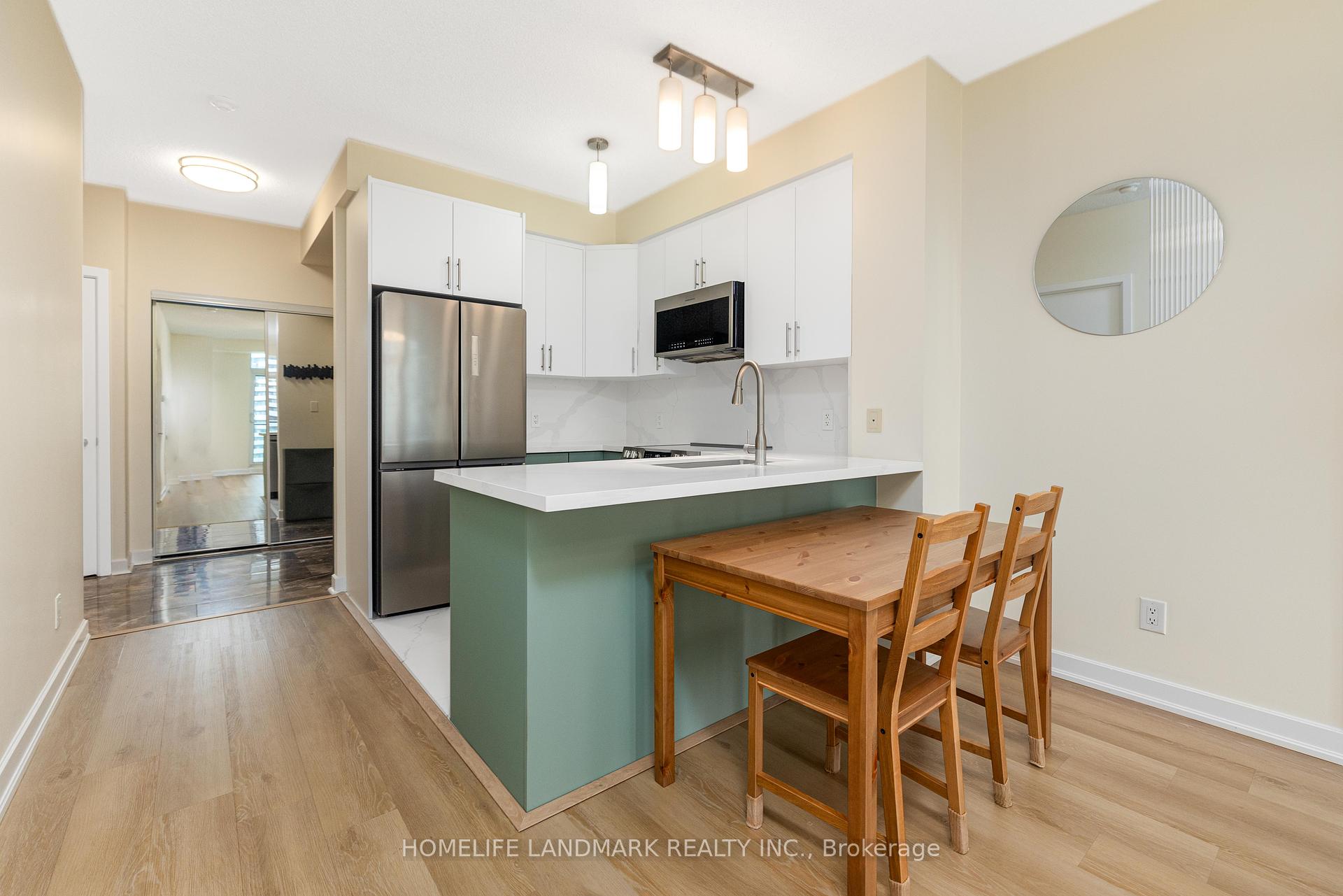 #1711 - 18 Harbour St, Toronto, ON M5J2Z6 | 2 Bedroom 2 Bathroom Condo Apt | Image 10