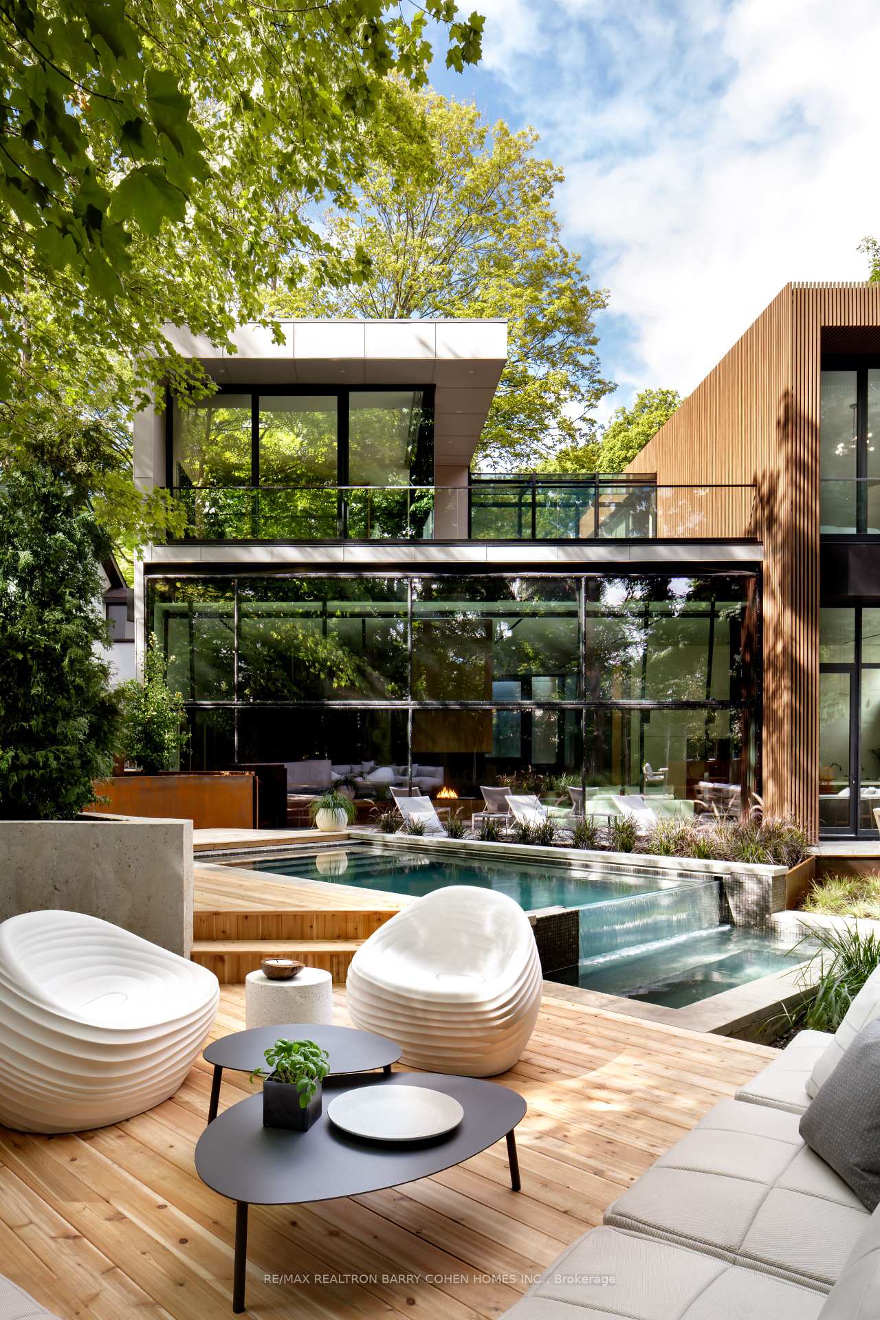 7 Waxwing Pl, Toronto, ON M3C1N5 | 4 Bedroom 8 Bathroom Detached House | Image 18