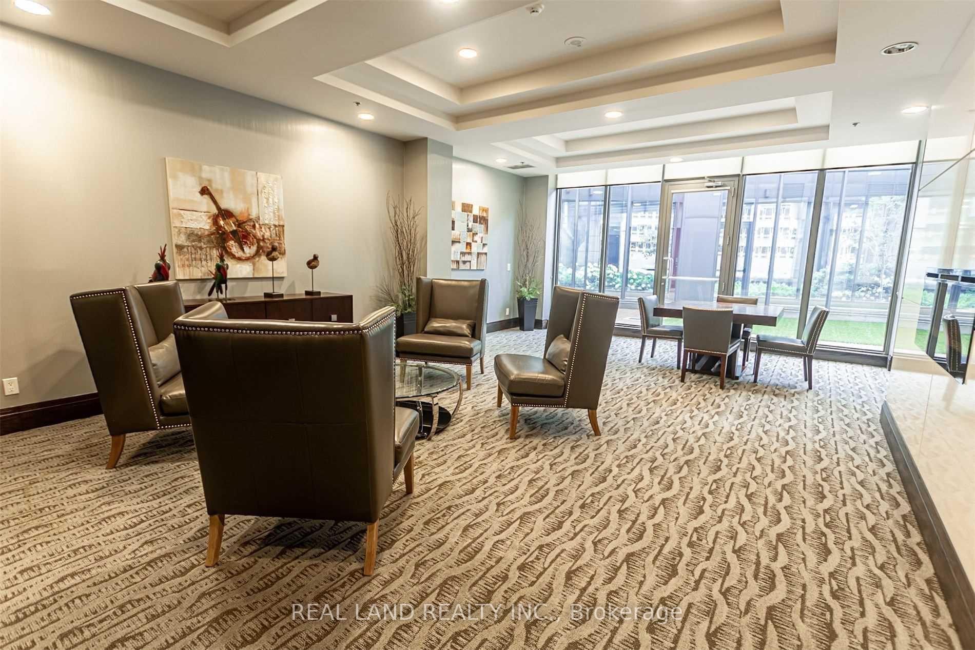 #1006 - 19 Grand Trunk Cres, Toronto, ON M5J3A3 | 2 Bedroom 2 Bathroom Condo Apt | Image 5