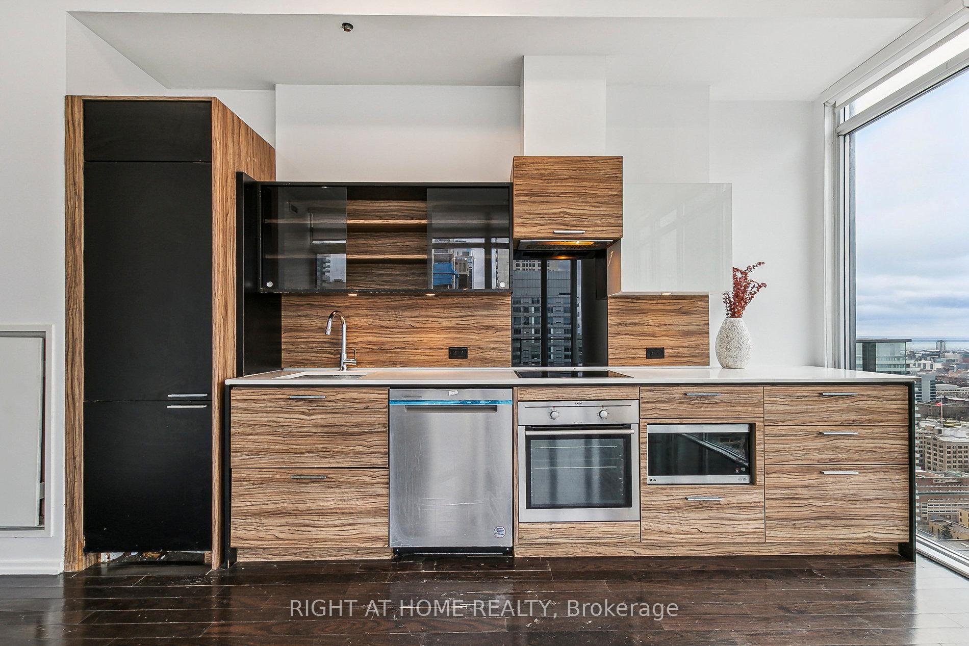 #3506 - 75 St Nicholas St, Toronto, ON M4Y0A5 | 1 Bedroom 1 Bathroom Condo Apt | Image 4