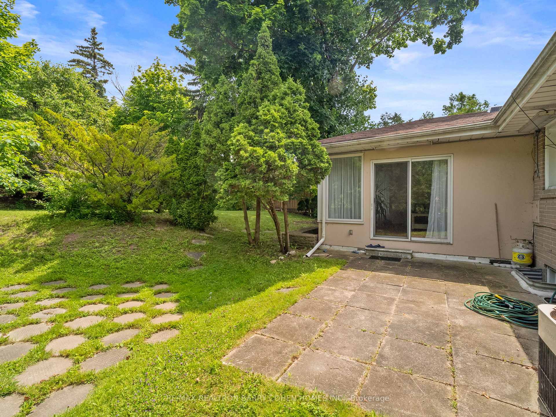 120 Laurentide Dr, Toronto, ON M3A3E5 | 3 Bedroom 3 Bathroom Detached House | Image 21