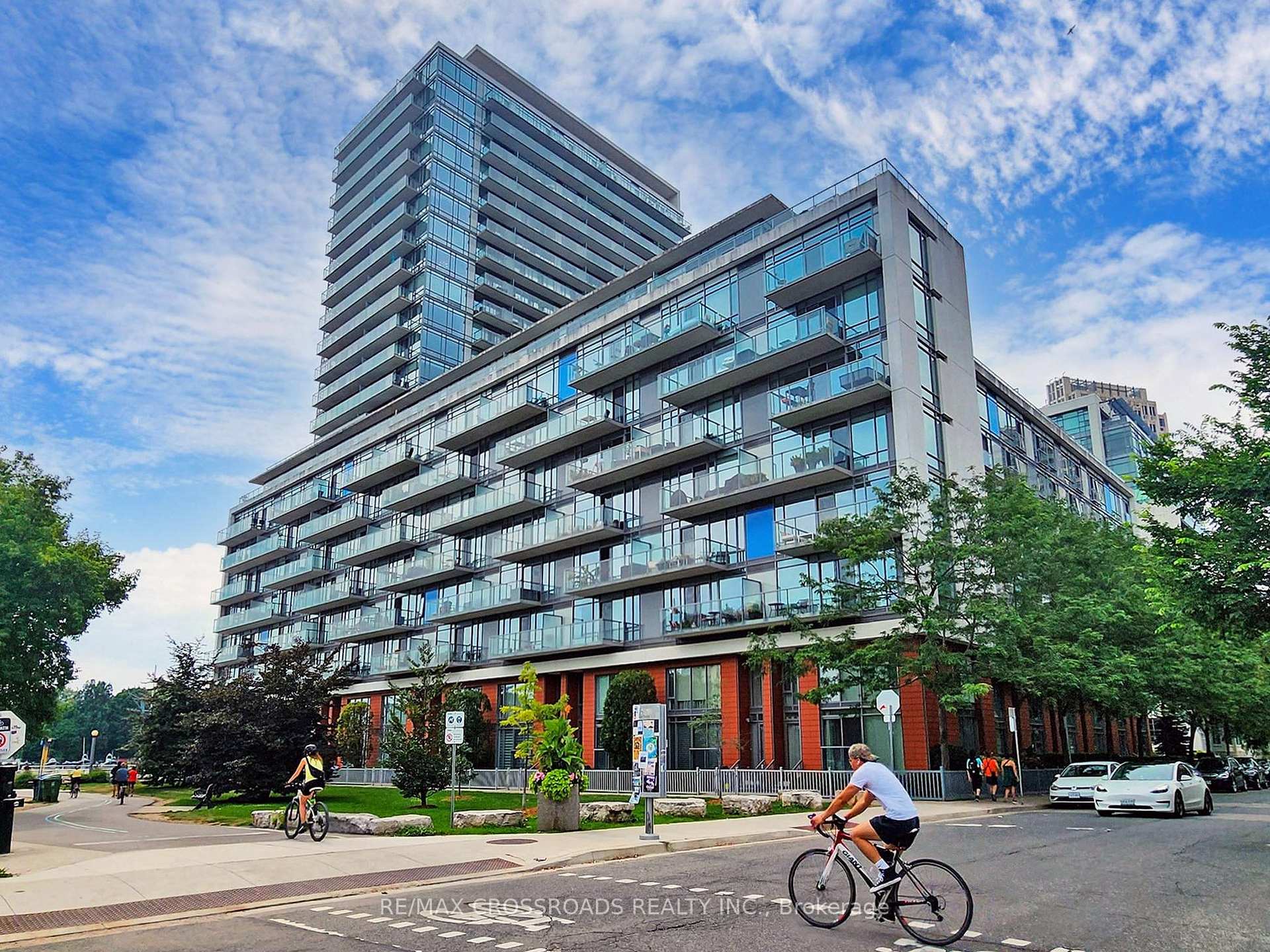#1209 - 90 Stadium Rd, Toronto, ON M5V3W5 | 1 Bedroom 1 Bathroom Condo Apt | Image 1
