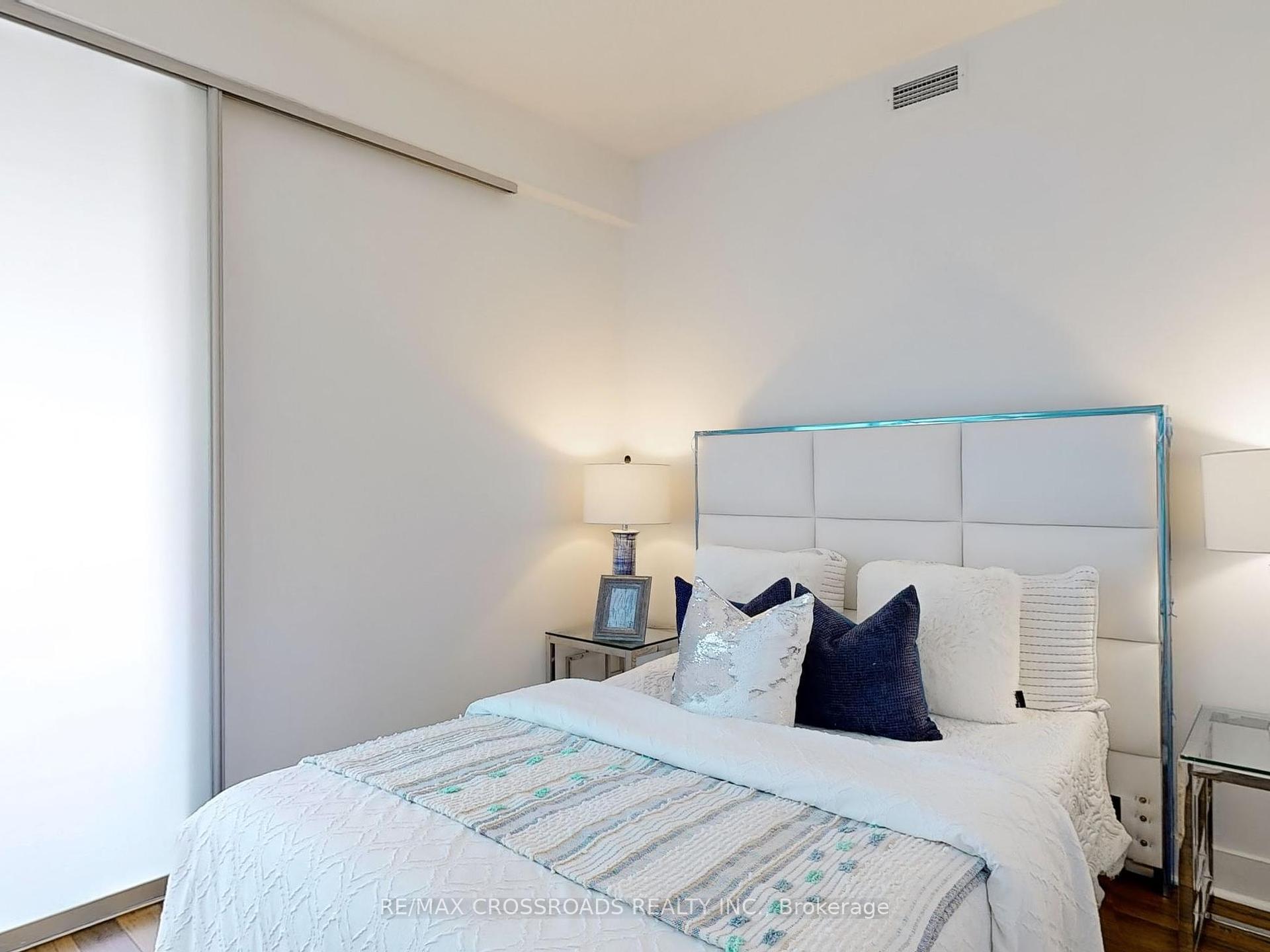 #1209 - 90 Stadium Rd, Toronto, ON M5V3W5 | 1 Bedroom 1 Bathroom Condo Apt | Image 21