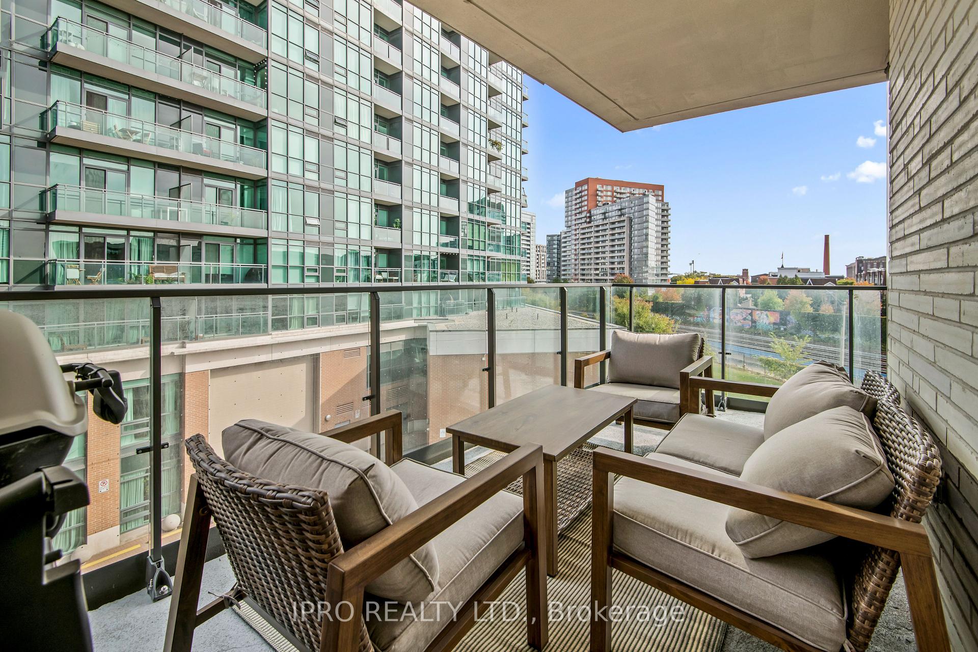 #401 - 200 Sudbury St, Toronto, ON M6J0H1 | 2 Bedroom 2 Bathroom Condo Apt | Image 19