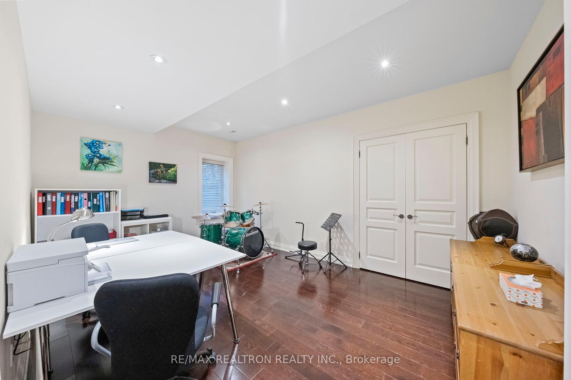 139 Beechwood Ave, Toronto, ON M2L1J9 | 4 Bedroom 6 Bathroom Detached House | Image 34