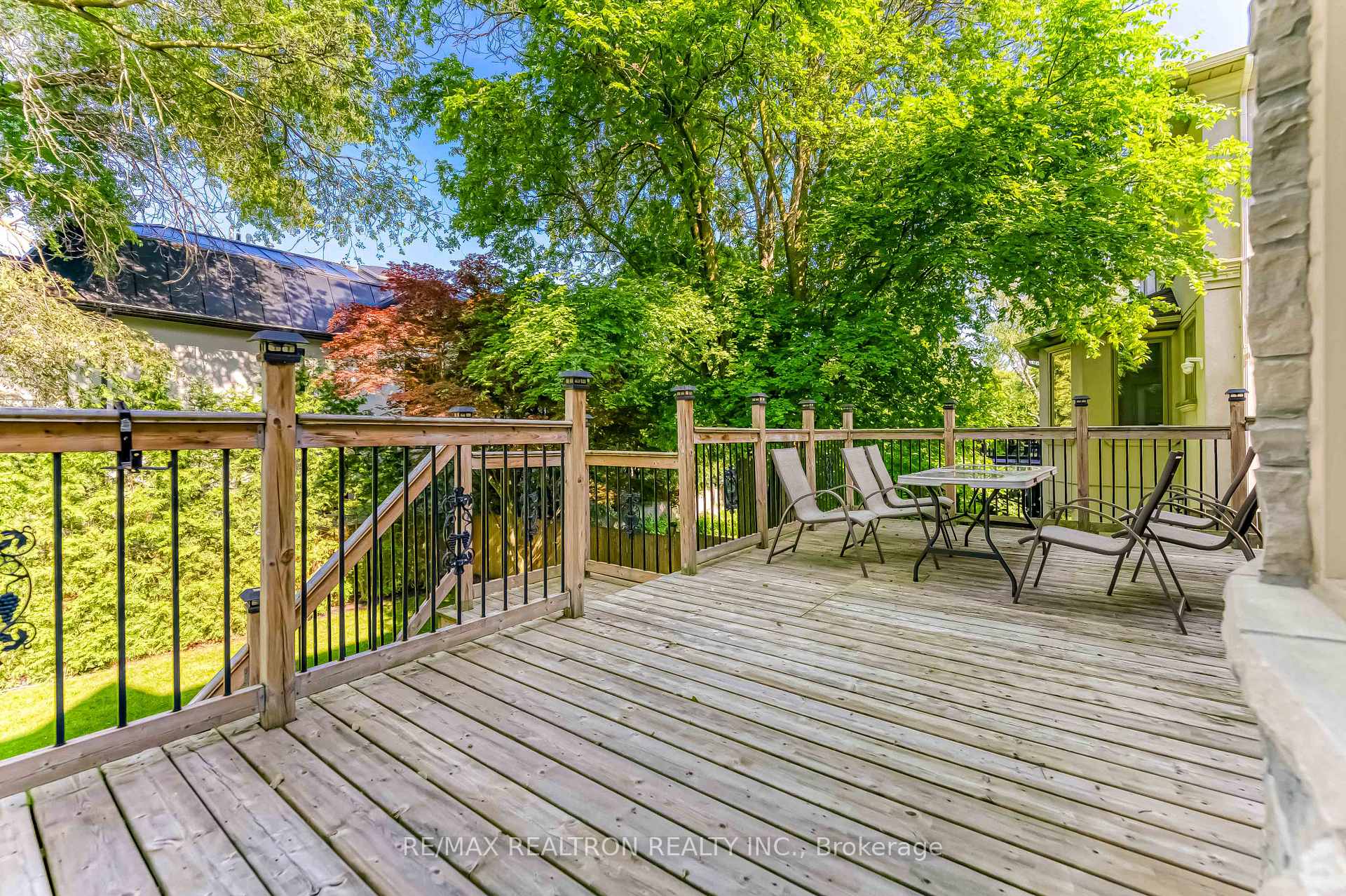 139 Beechwood Ave, Toronto, ON M2L1J9 | 4 Bedroom 6 Bathroom Detached House | Image 38