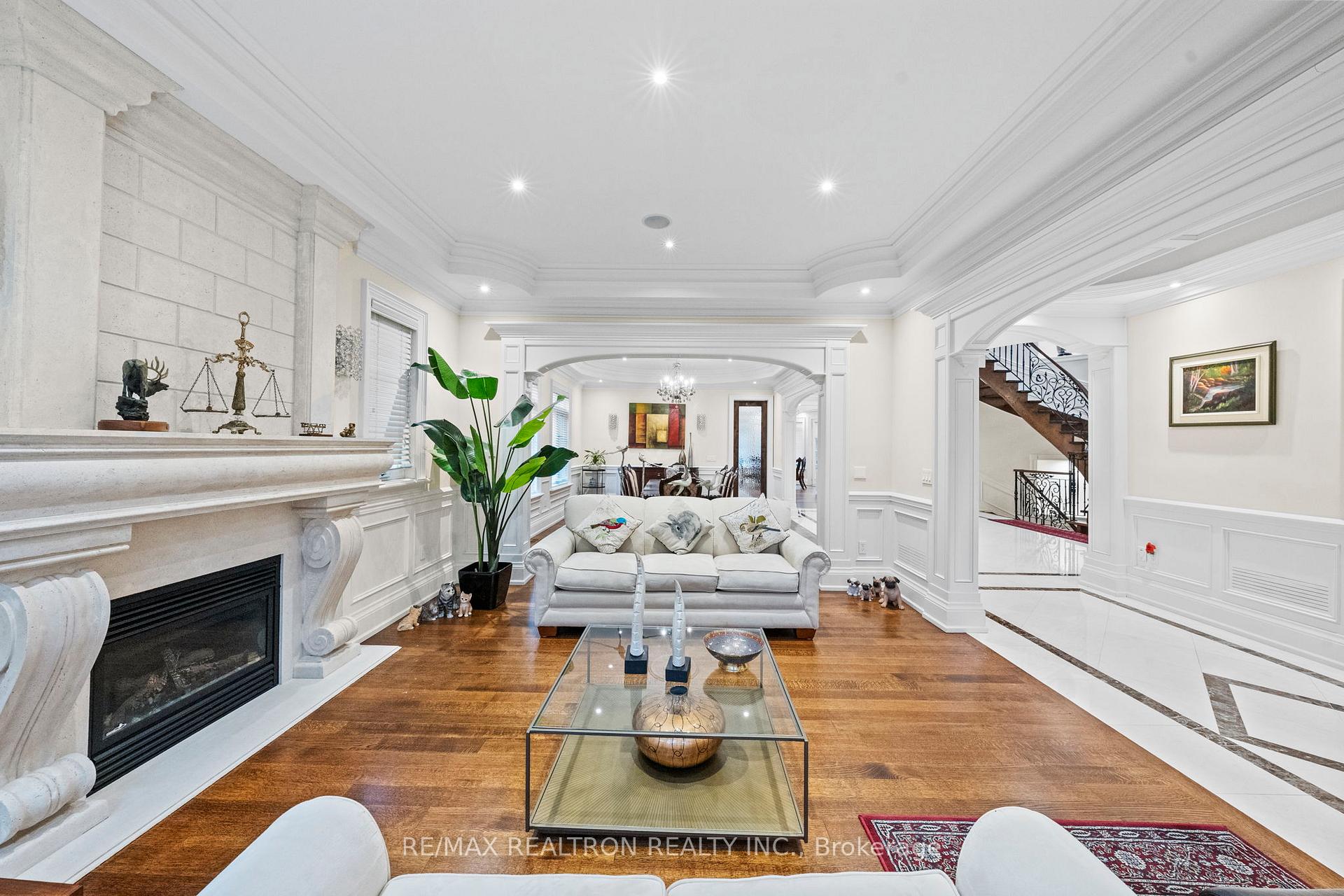 139 Beechwood Ave, Toronto, ON M2L1J9 | 4 Bedroom 6 Bathroom Detached House | Image 4