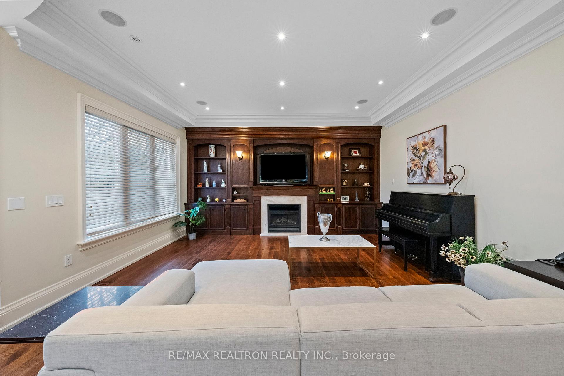 139 Beechwood Ave, Toronto, ON M2L1J9 | 4 Bedroom 6 Bathroom Detached House | Image 9