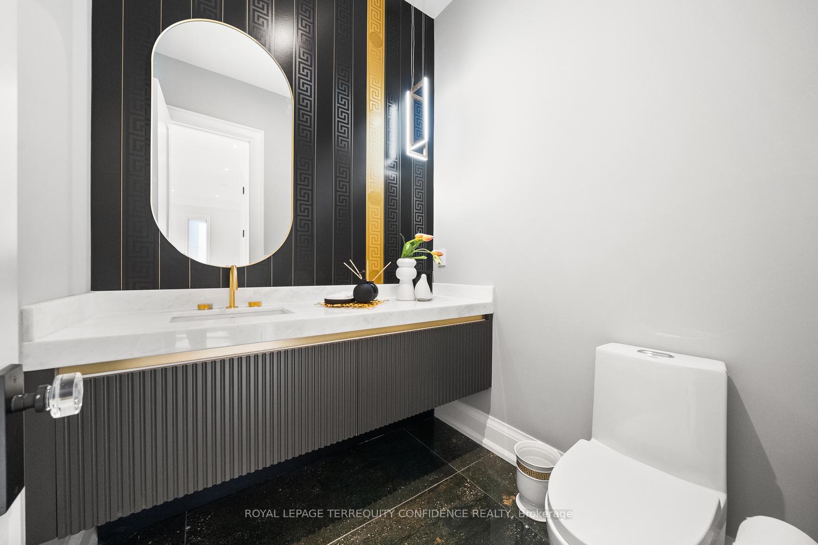 422 Hounslow Ave, Toronto, ON M2R1H6 | 4 Bedroom 7 Bathroom Detached House | Image 15