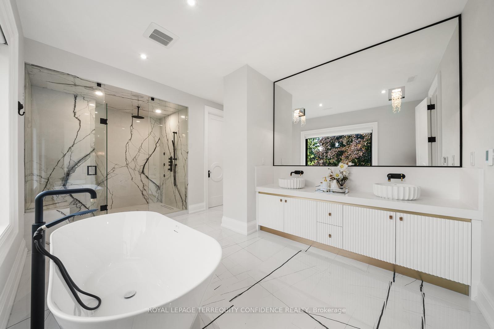 422 Hounslow Ave, Toronto, ON M2R1H6 | 4 Bedroom 7 Bathroom Detached House | Image 19
