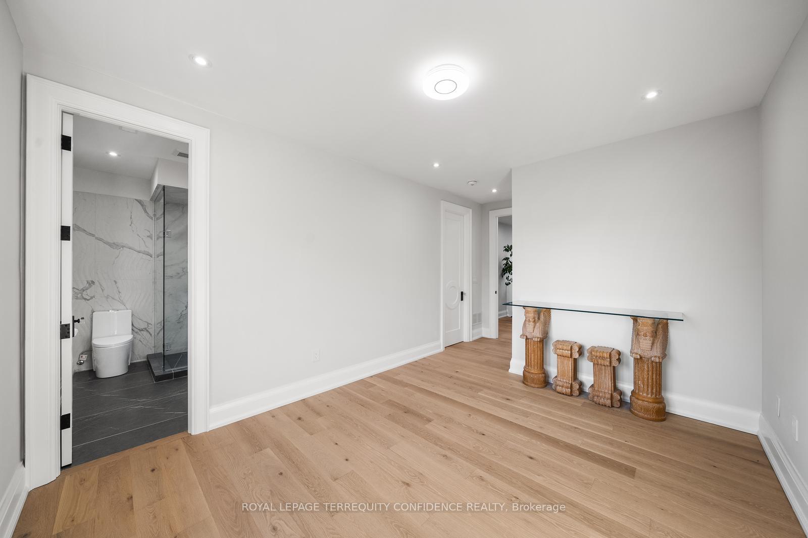 422 Hounslow Ave, Toronto, ON M2R1H6 | 4 Bedroom 7 Bathroom Detached House | Image 28