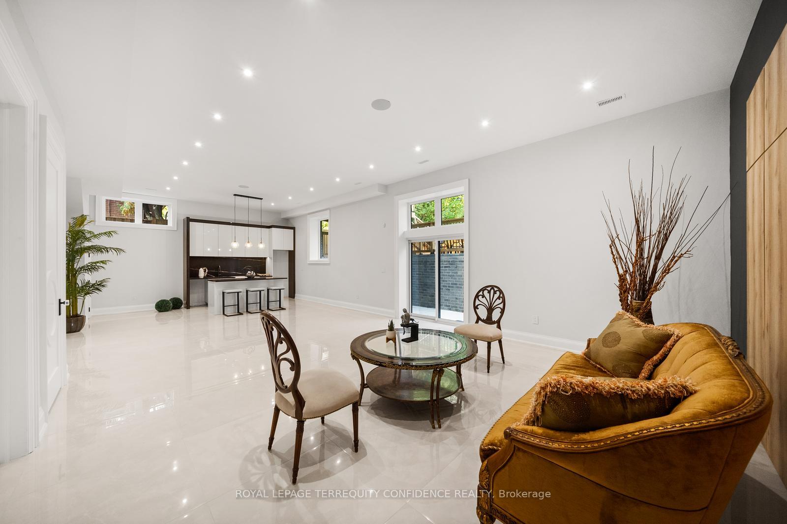 422 Hounslow Ave, Toronto, ON M2R1H6 | 4 Bedroom 7 Bathroom Detached House | Image 31