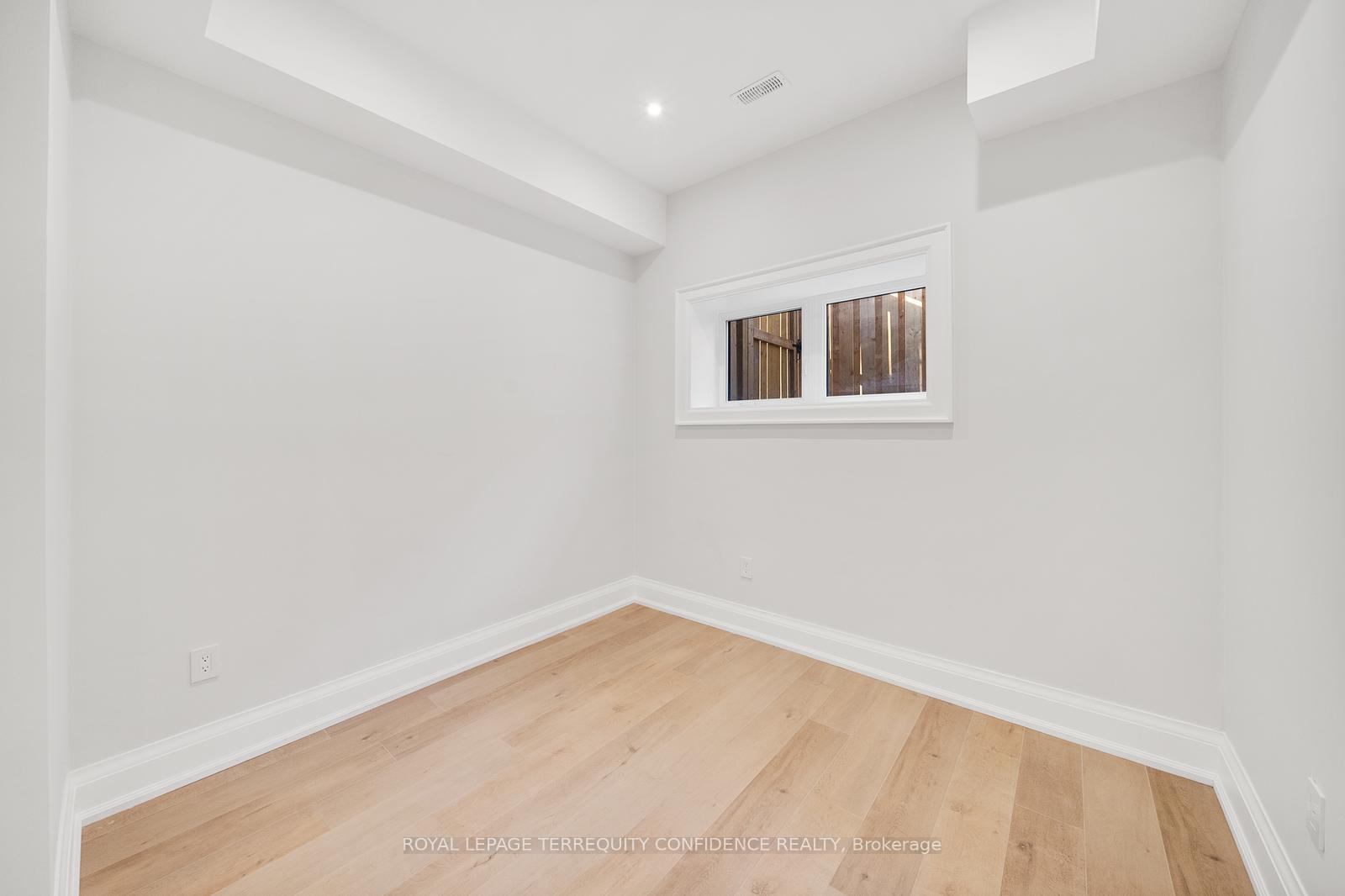 422 Hounslow Ave, Toronto, ON M2R1H6 | 4 Bedroom 7 Bathroom Detached House | Image 32