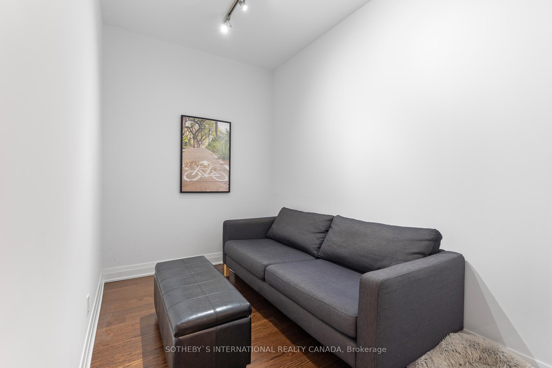 #1009 - 530 St Clair Ave W, Toronto, ON M6C1A2 | 1 Bedroom 1 Bathroom Condo Apt | Image 5