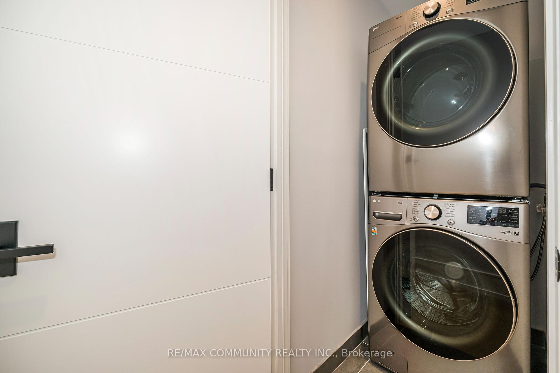 30 Kellythorne Dr, Toronto, ON M3A2L4 | 3 Bedroom 4 Bathroom Detached House | Image 12