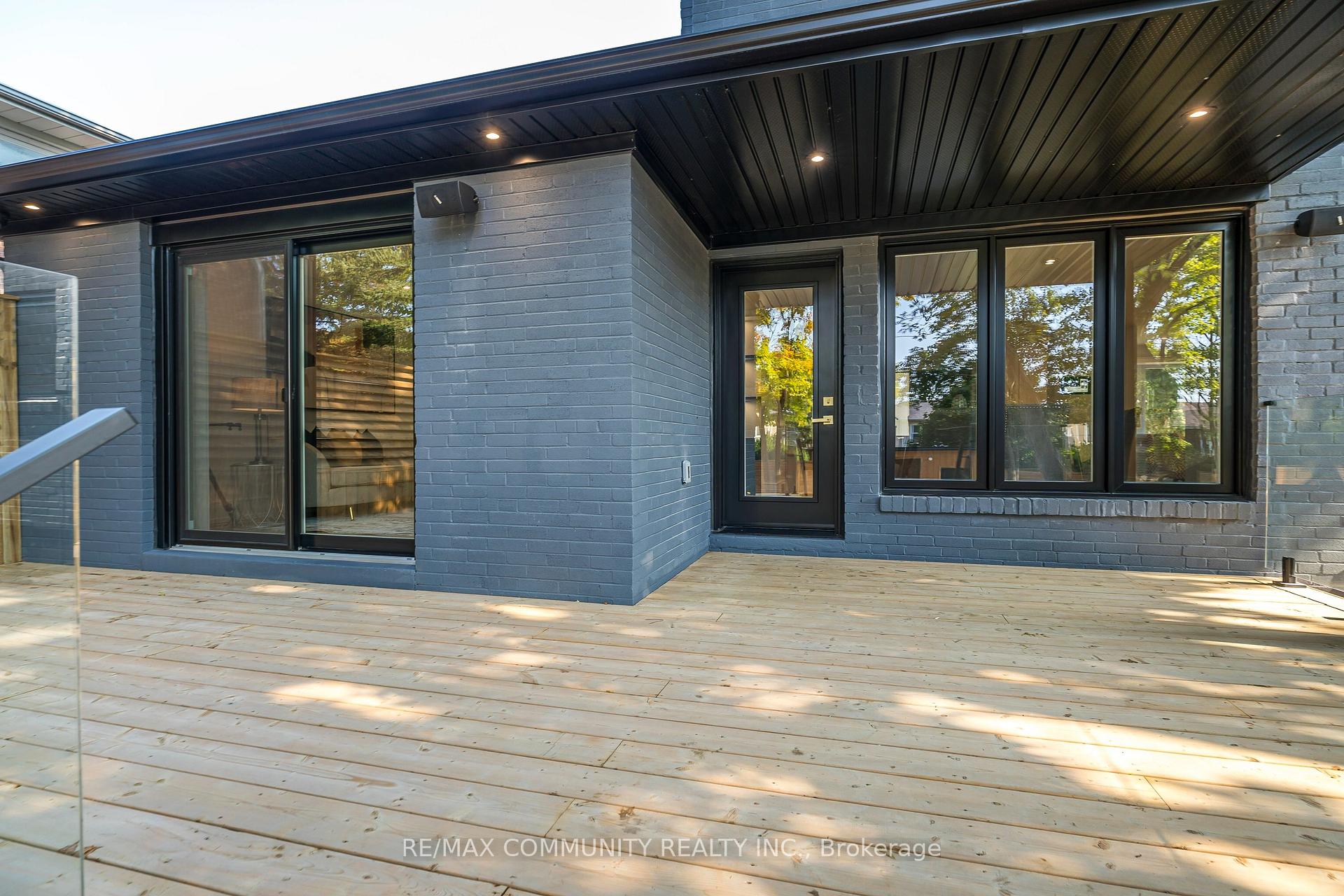 30 Kellythorne Dr, Toronto, ON M3A2L4 | 3 Bedroom 4 Bathroom Detached House | Image 30