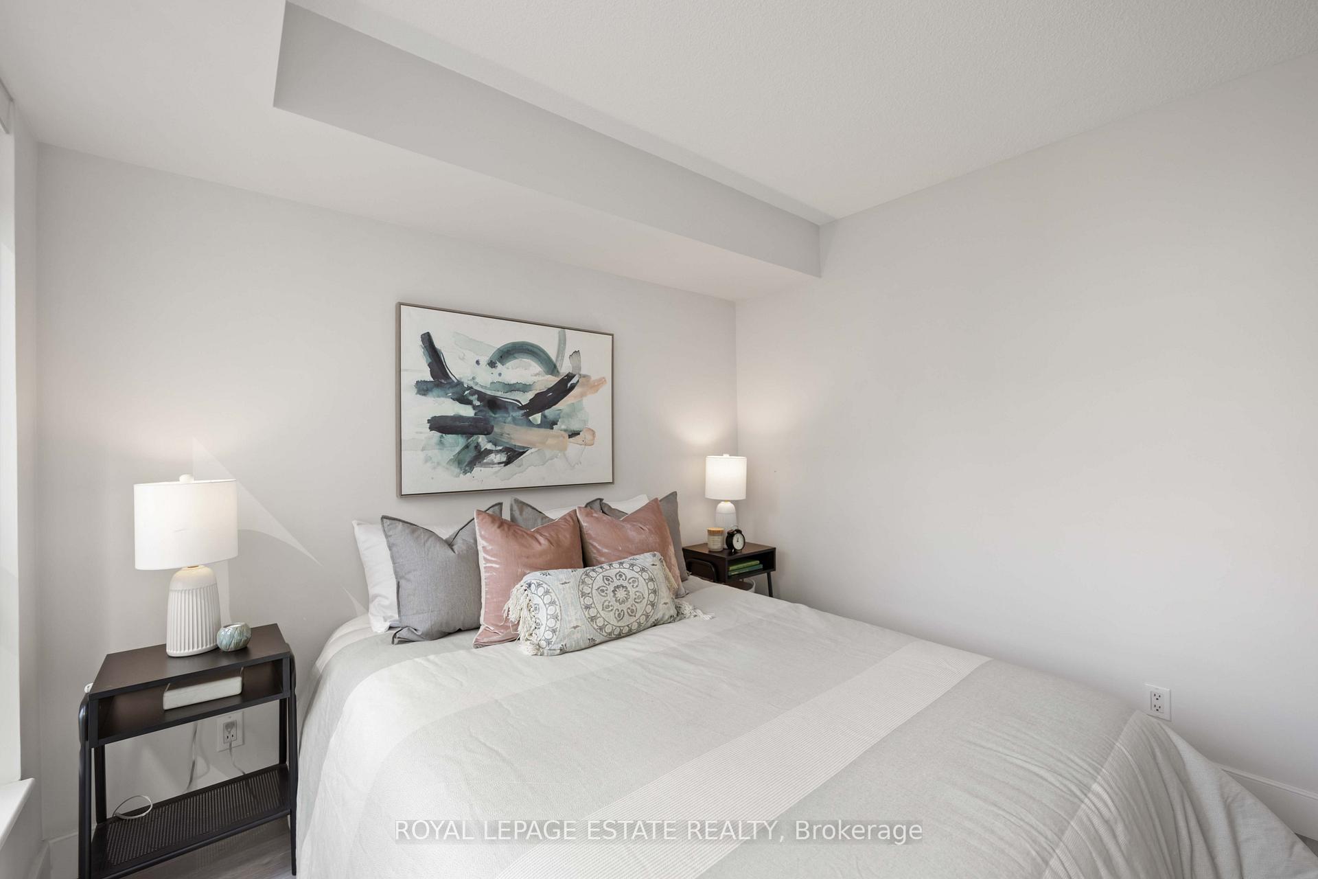 #601 - 76 Shuter St E, Toronto, ON M5B1B4 | 1 Bedroom 1 Bathroom Condo Apt | Image 14