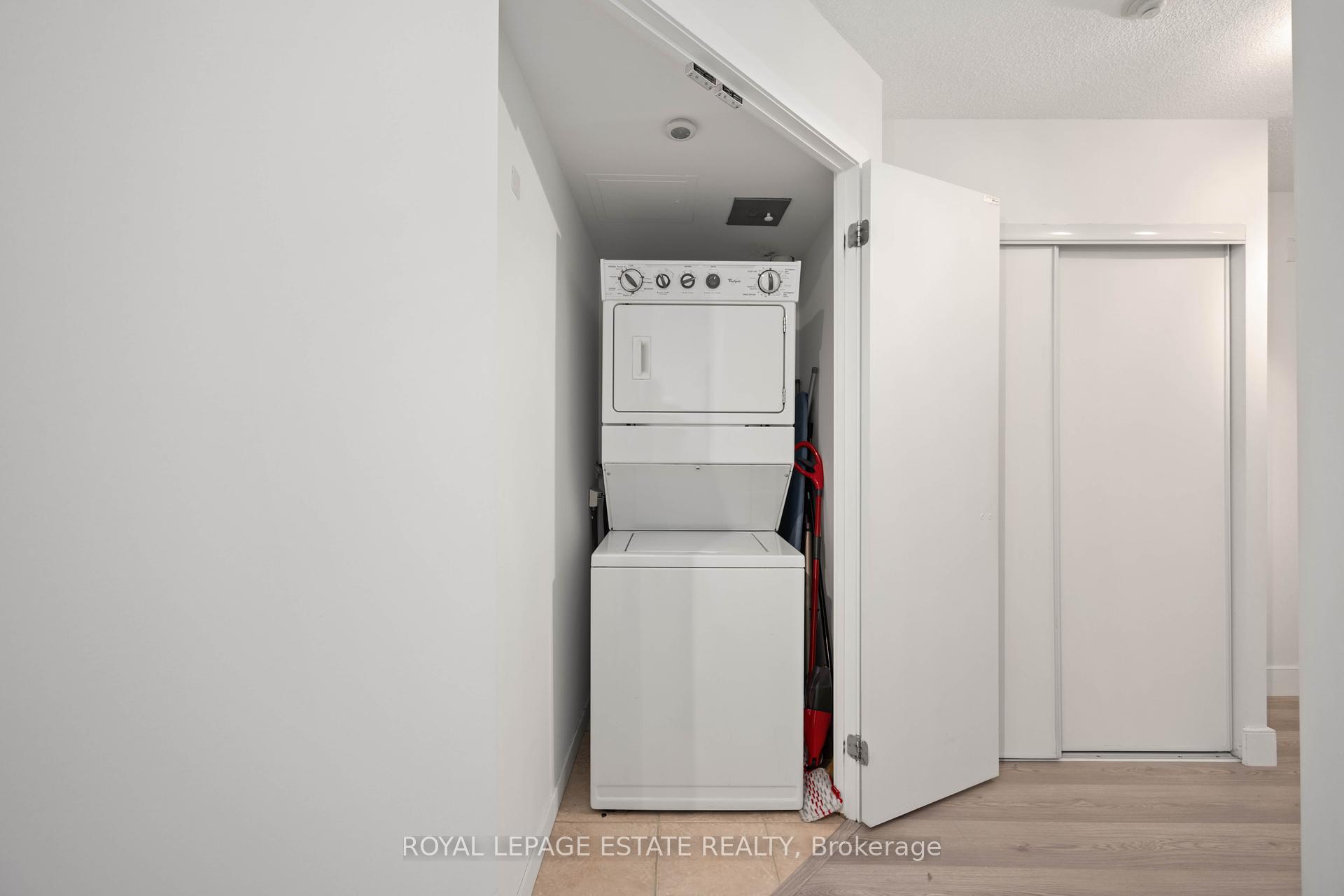 #601 - 76 Shuter St E, Toronto, ON M5B1B4 | 1 Bedroom 1 Bathroom Condo Apt | Image 19