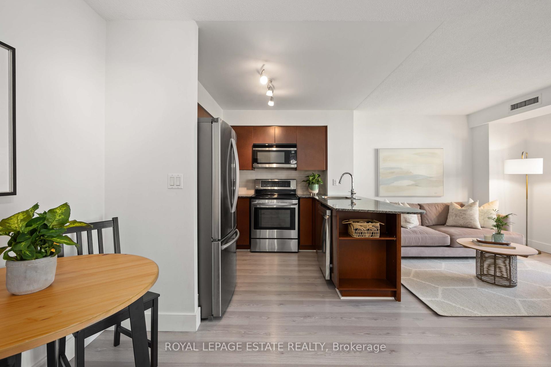 #601 - 76 Shuter St E, Toronto, ON M5B1B4 | 1 Bedroom 1 Bathroom Condo Apt | Image 9