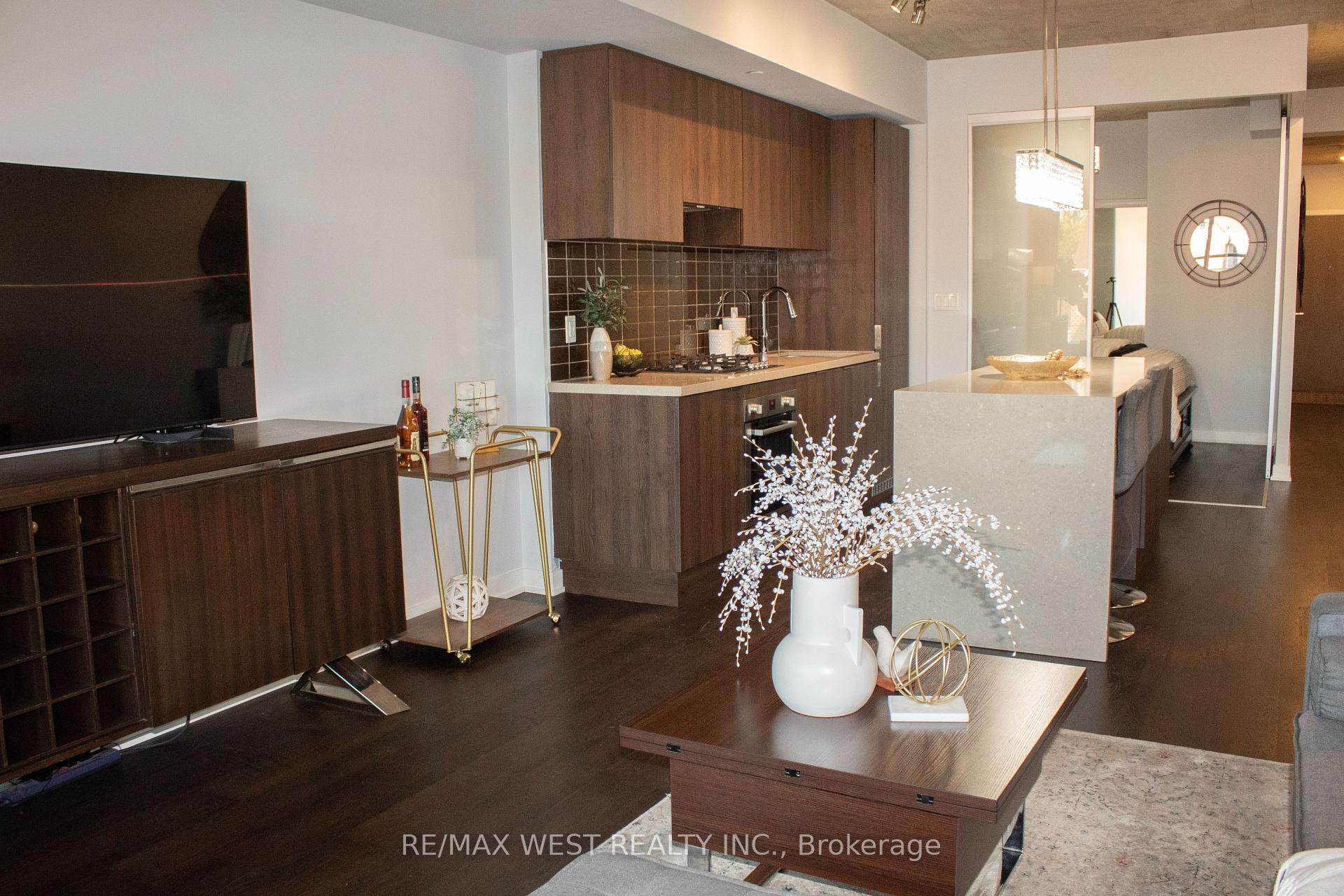 #219 - 109 Ossington Ave, Toronto, ON M6J2Z2 | 1 Bedroom 1 Bathroom Condo Apt | Image 16