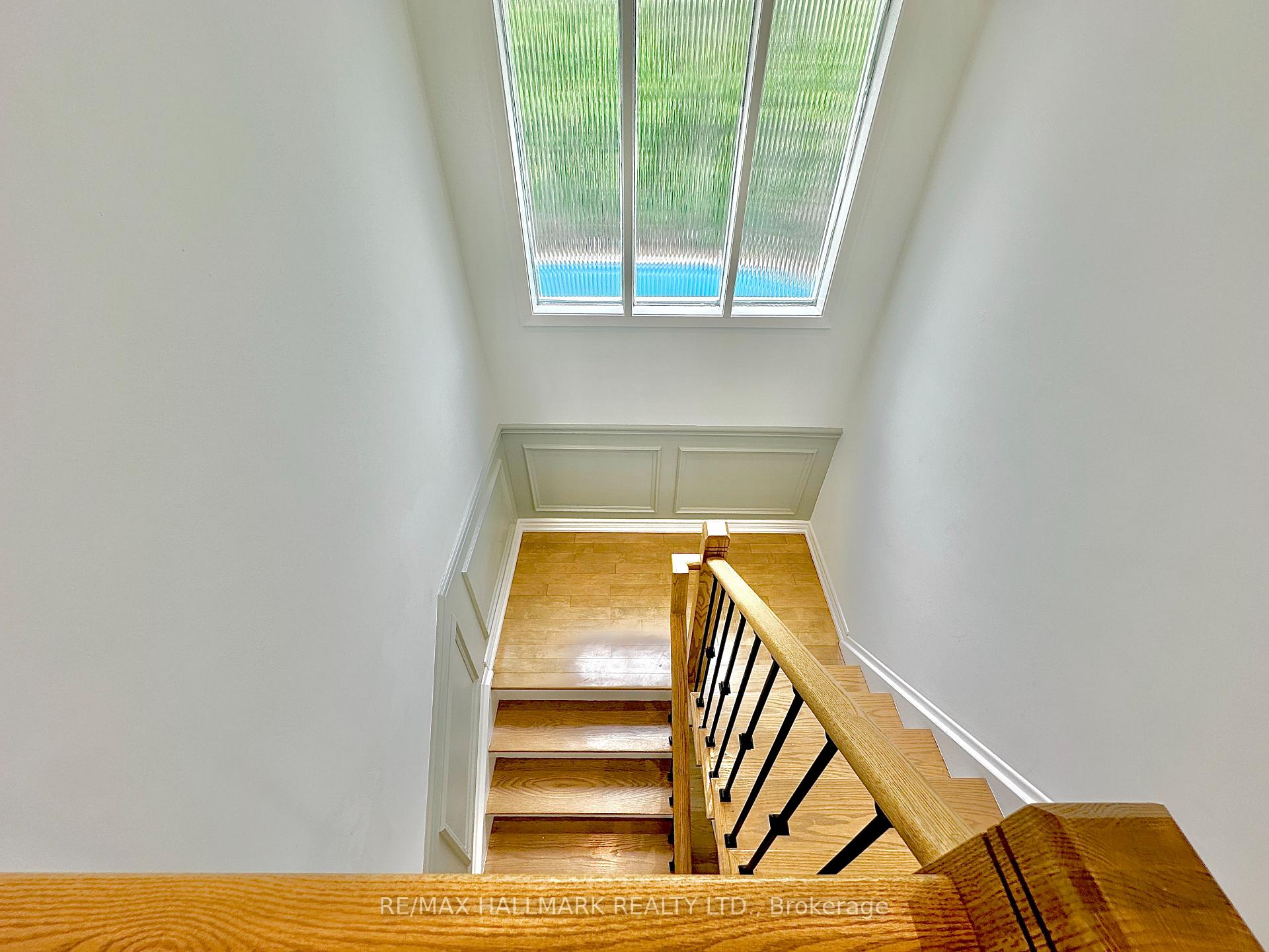 16 Gaspe Rd, Toronto, ON M2K2E8 | 4 Bedroom 5 Bathroom Detached House | Image 18