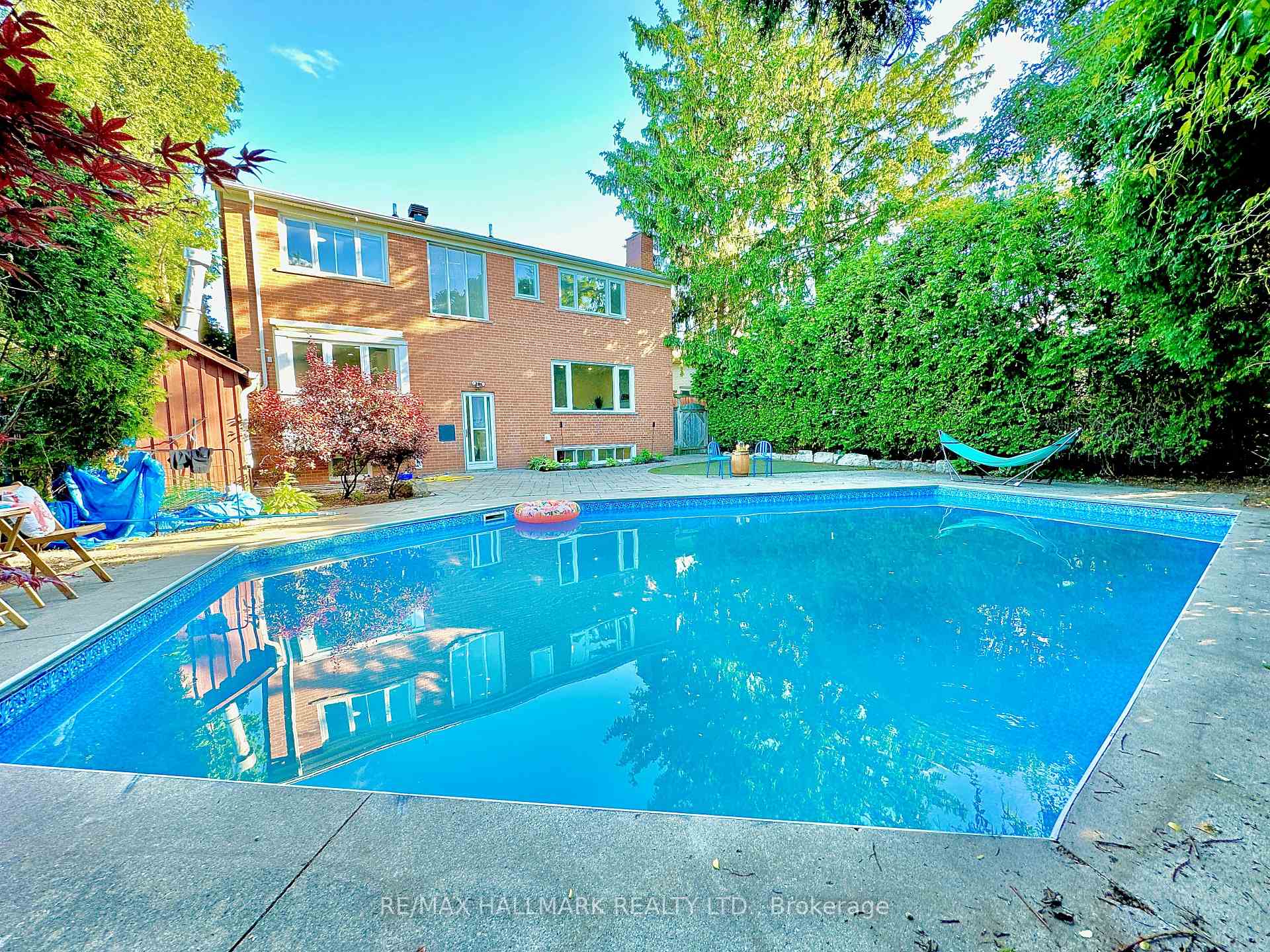 16 Gaspe Rd, Toronto, ON M2K2E8 | 4 Bedroom 5 Bathroom Detached House | Image 38