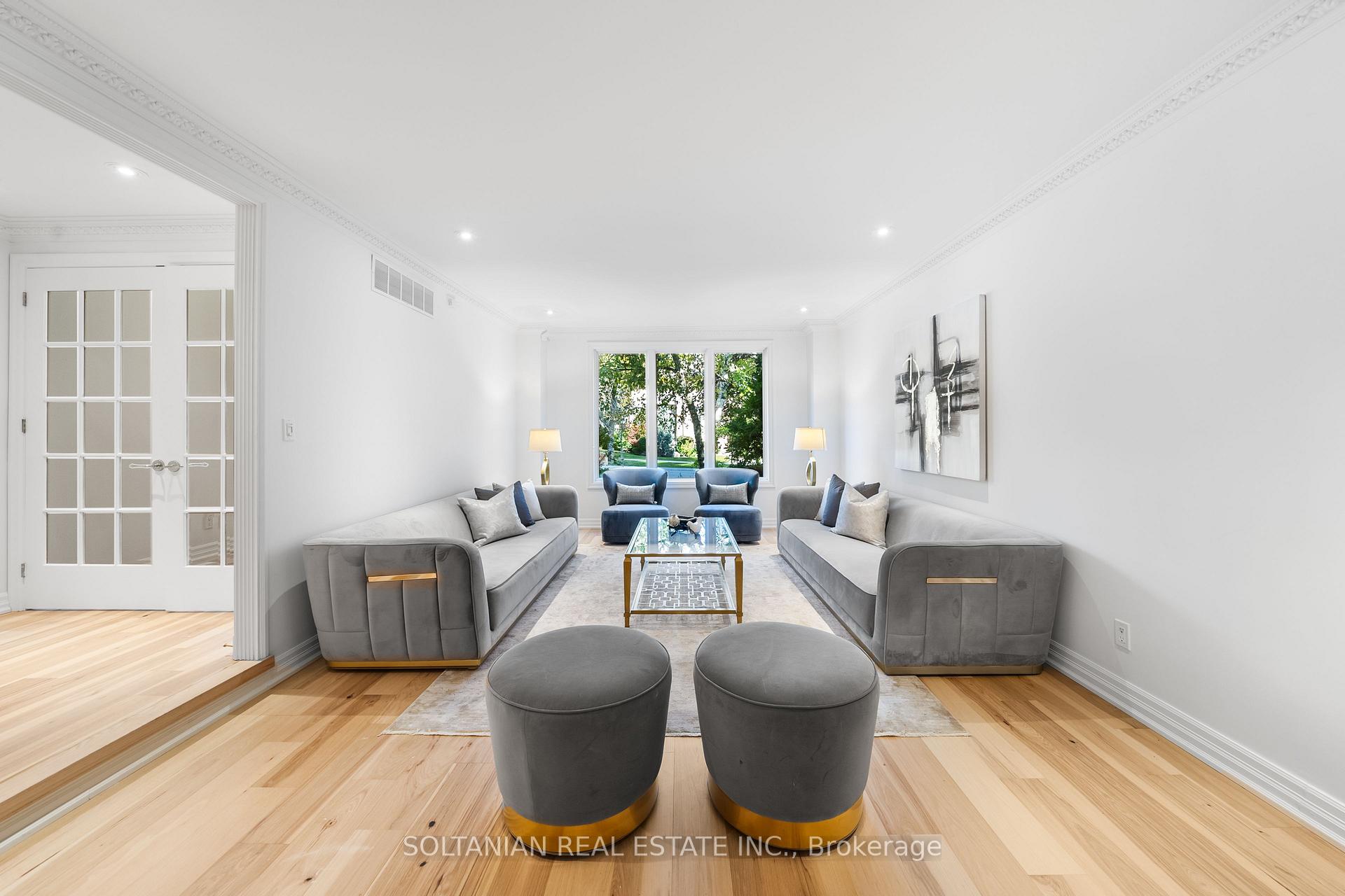 31 Cheval Dr, Toronto, ON M3B1R5 | 4 Bedroom 5 Bathroom Detached House | Image 10