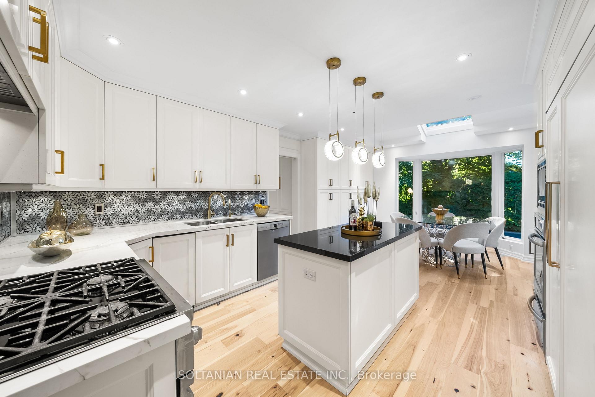 31 Cheval Dr, Toronto, ON M3B1R5 | 4 Bedroom 5 Bathroom Detached House | Image 18