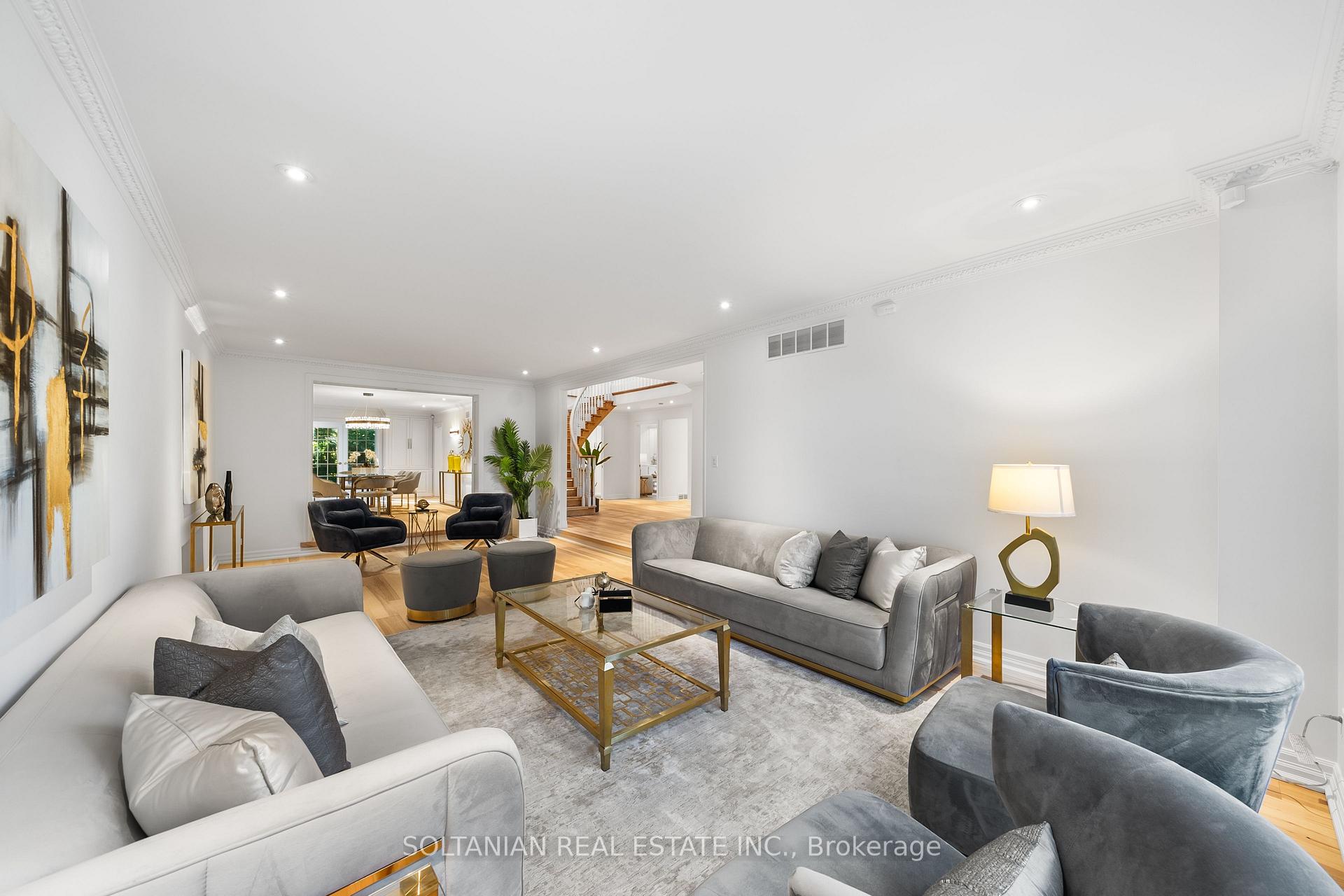 31 Cheval Dr, Toronto, ON M3B1R5 | 4 Bedroom 5 Bathroom Detached House | Image 4