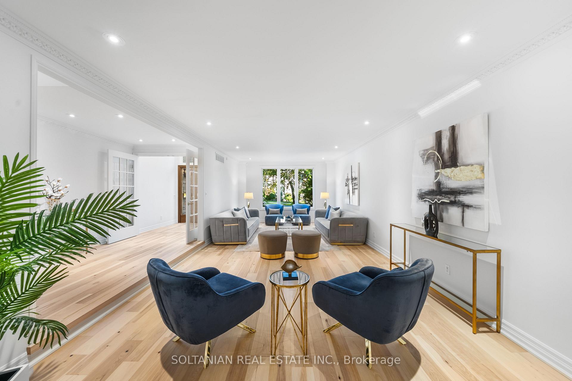 31 Cheval Dr, Toronto, ON M3B1R5 | 4 Bedroom 5 Bathroom Detached House | Image 8