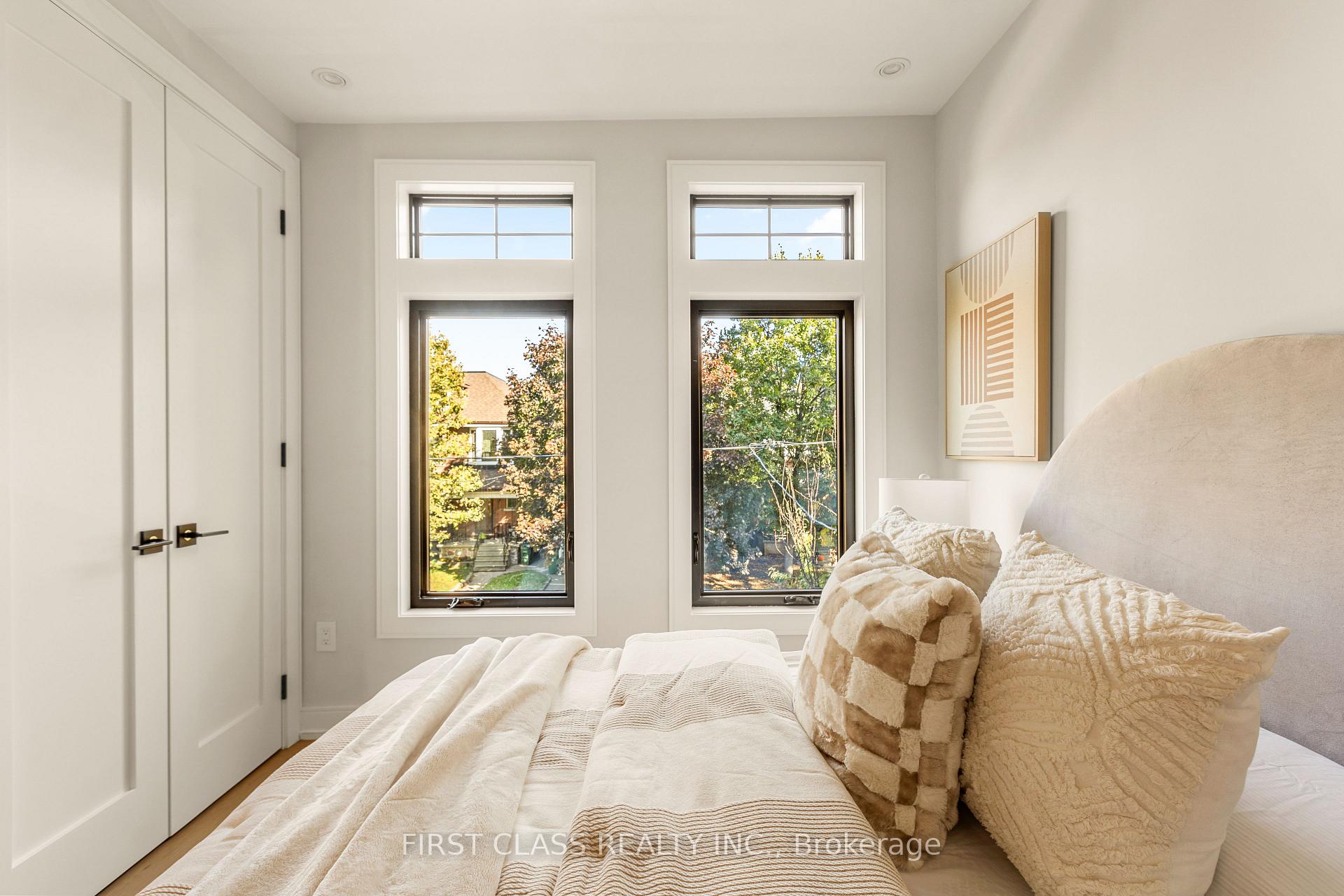 144 Beatrice St, Toronto, ON M6J2T3 | 4 Bedroom 4 Bathroom Semi-Detached House | Image 25