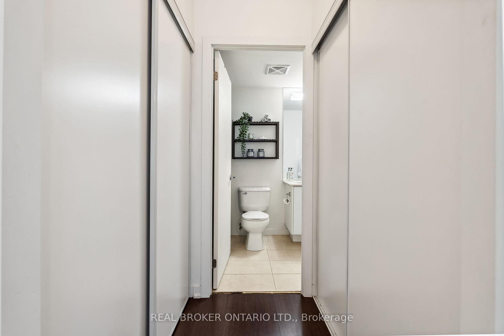 #104 - 55 East Liberty St, Toronto, ON M6K3P9 | 2 Bedroom 2 Bathroom Condo Townhouse | Image 15