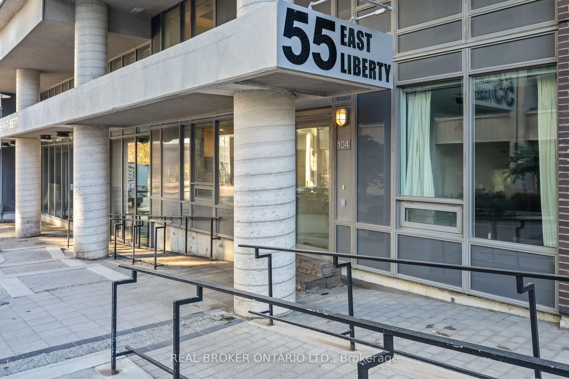 #104 - 55 East Liberty St, Toronto, ON M6K3P9 | 2 Bedroom 2 Bathroom Condo Townhouse | Image 28