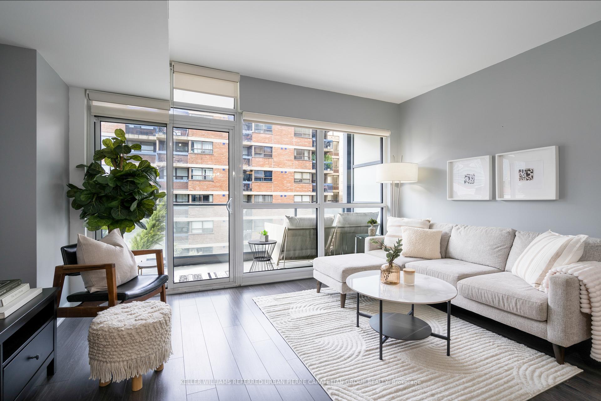 #604 - 210 Simcoe St, Toronto, ON M5T0A9 | 2 Bedroom 1 Bathroom Condo Apt | Image 10