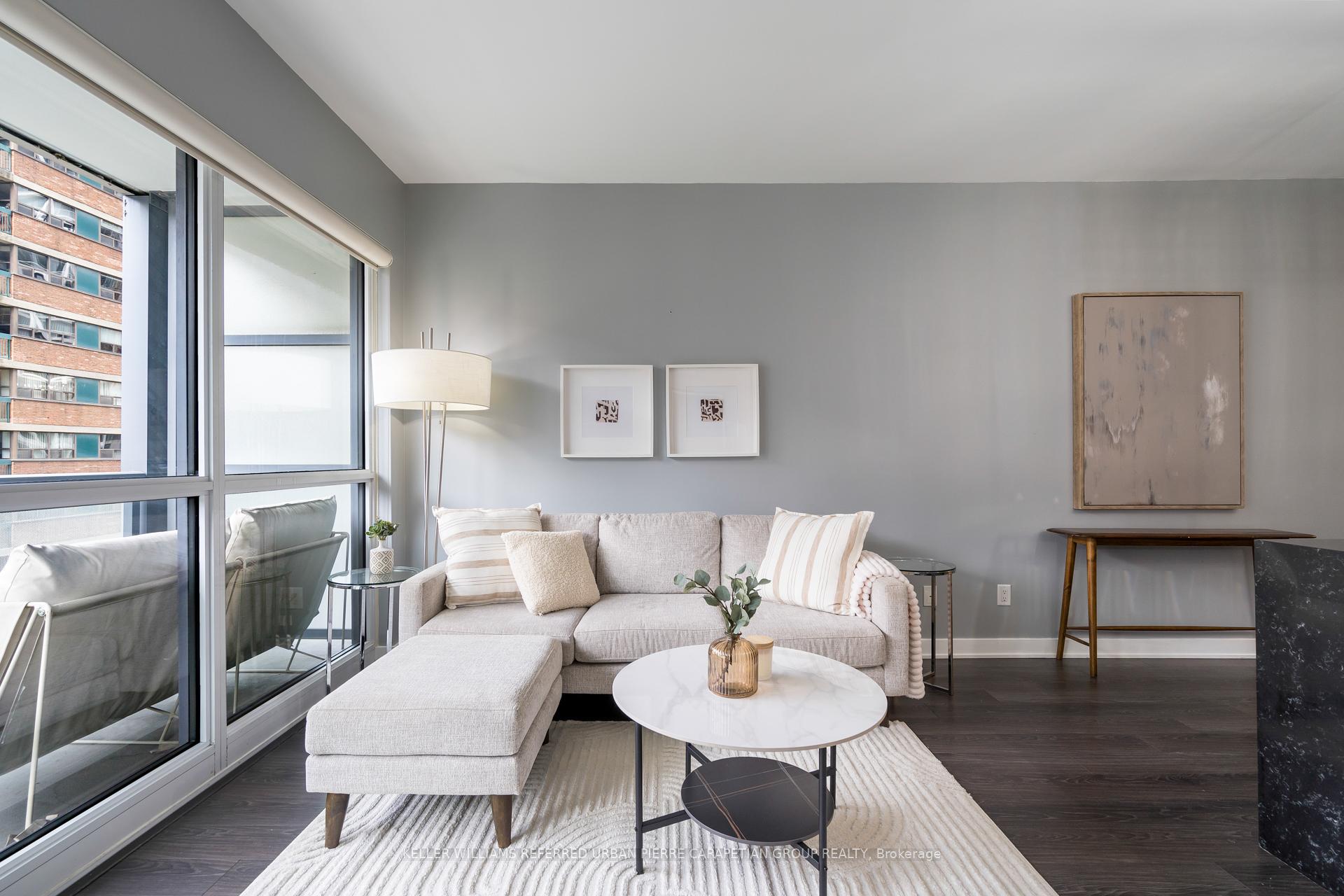 #604 - 210 Simcoe St, Toronto, ON M5T0A9 | 2 Bedroom 1 Bathroom Condo Apt | Image 11