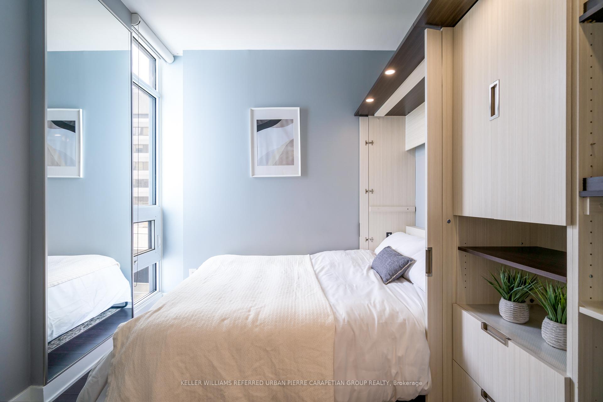 #604 - 210 Simcoe St, Toronto, ON M5T0A9 | 2 Bedroom 1 Bathroom Condo Apt | Image 26