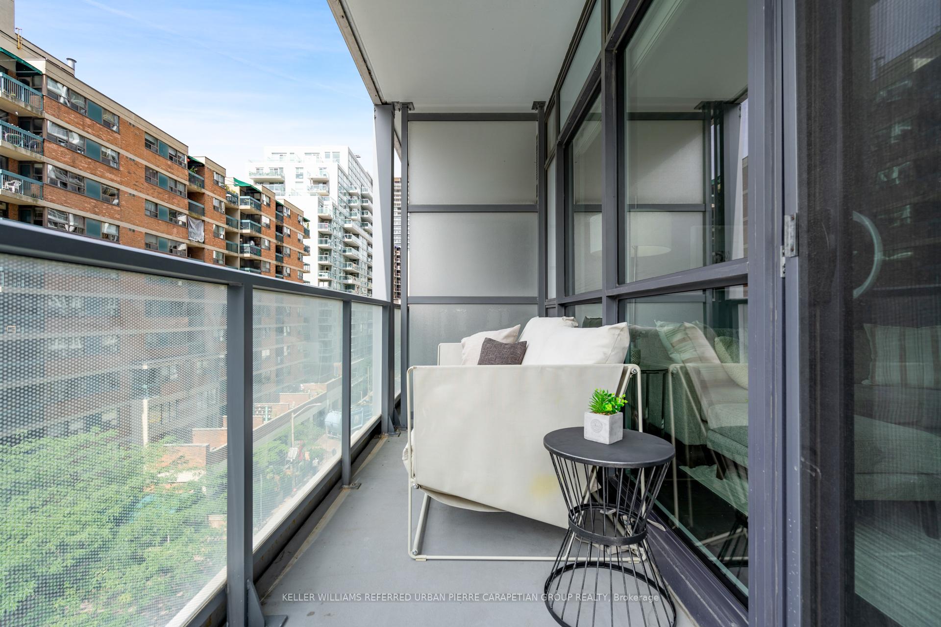 #604 - 210 Simcoe St, Toronto, ON M5T0A9 | 2 Bedroom 1 Bathroom Condo Apt | Image 31