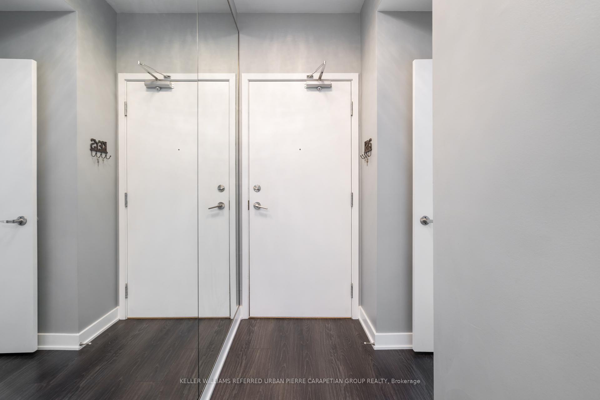 #604 - 210 Simcoe St, Toronto, ON M5T0A9 | 2 Bedroom 1 Bathroom Condo Apt | Image 4