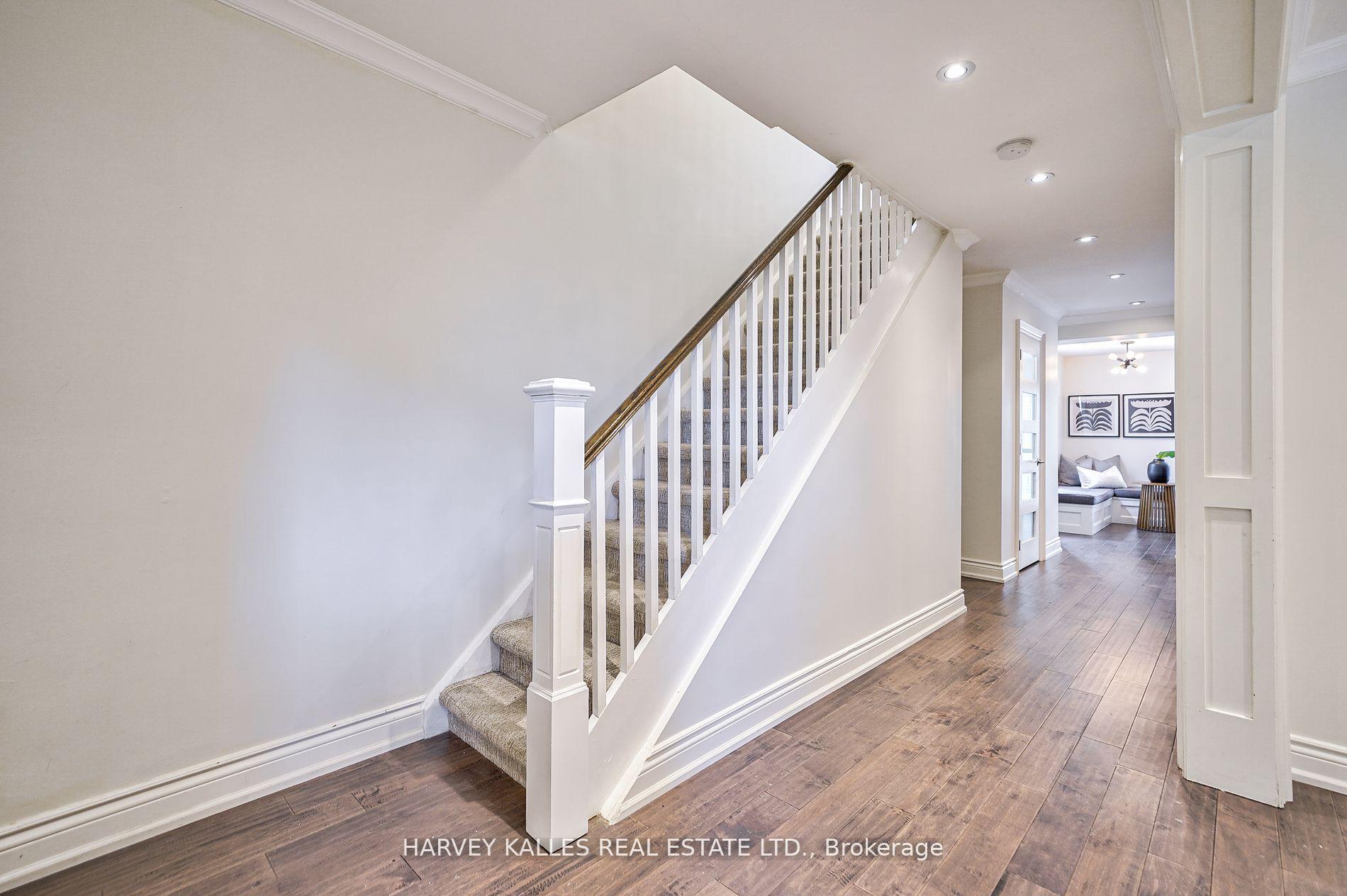 106 Gloucester Grve, Toronto, ON M6C2A8 | 4 Bedroom 4 Bathroom Detached House | Image 3