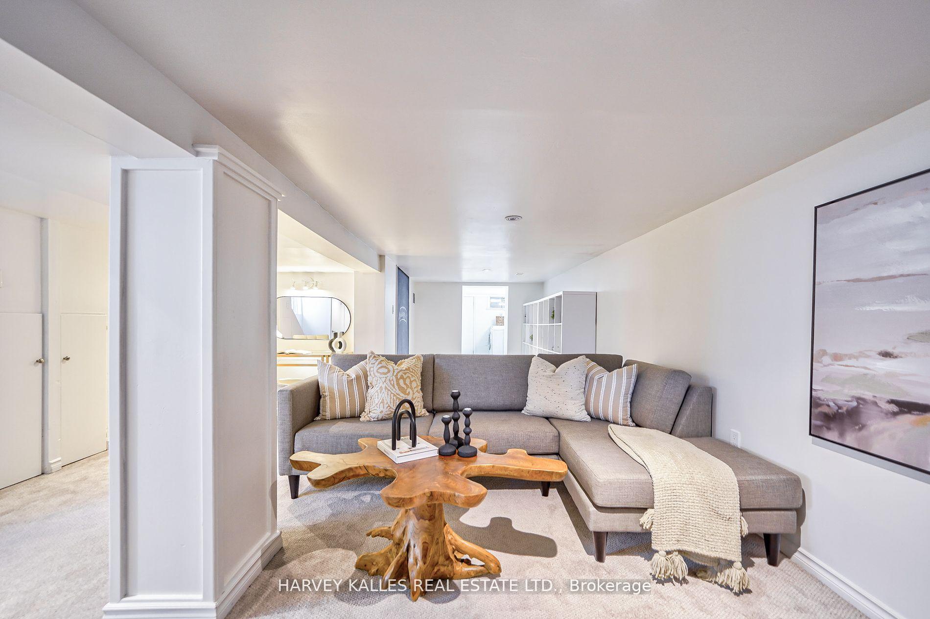 106 Gloucester Grve, Toronto, ON M6C2A8 | 4 Bedroom 4 Bathroom Detached House | Image 30