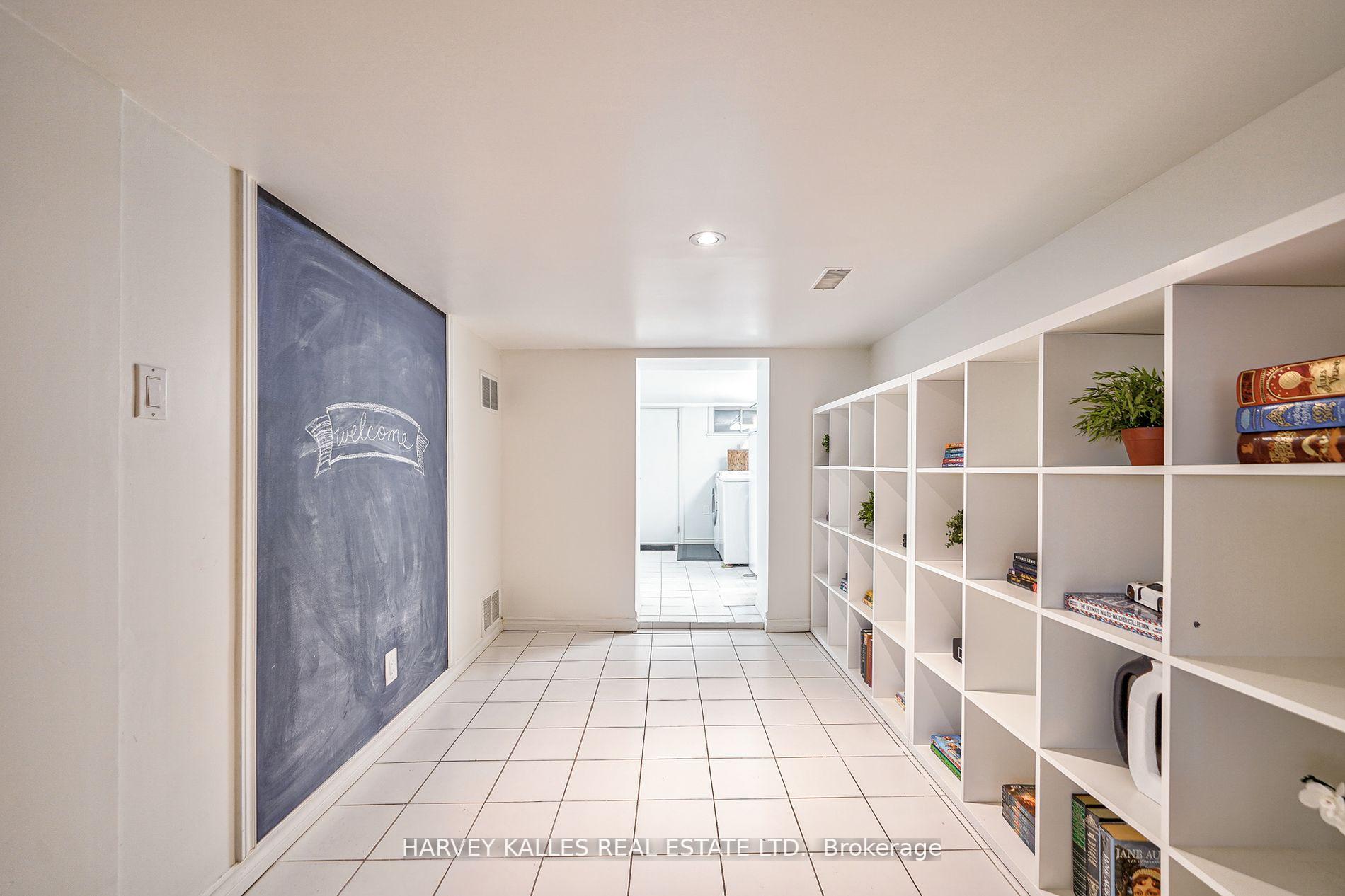 106 Gloucester Grve, Toronto, ON M6C2A8 | 4 Bedroom 4 Bathroom Detached House | Image 33