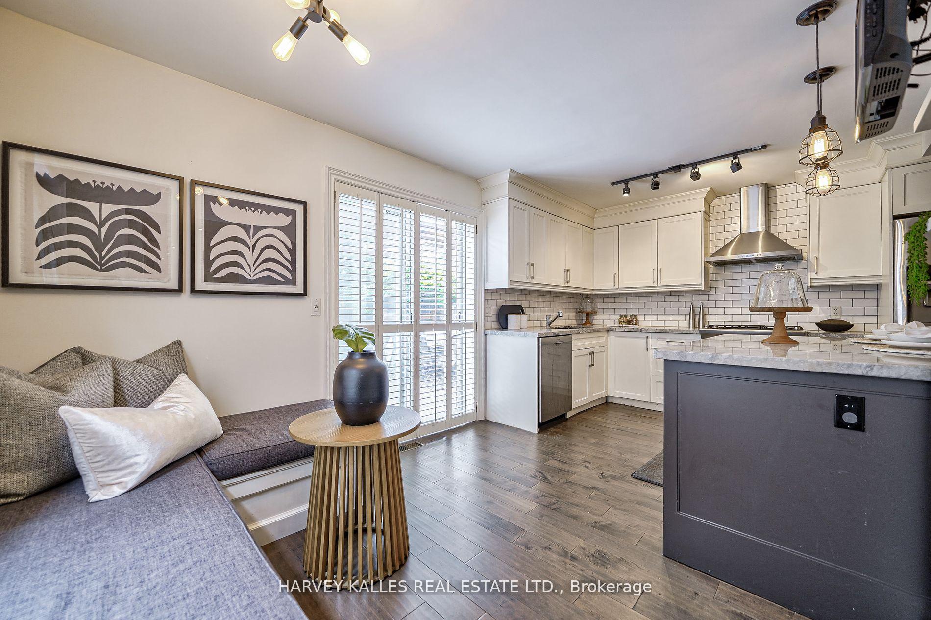 106 Gloucester Grve, Toronto, ON M6C2A8 | 4 Bedroom 4 Bathroom Detached House | Image 9