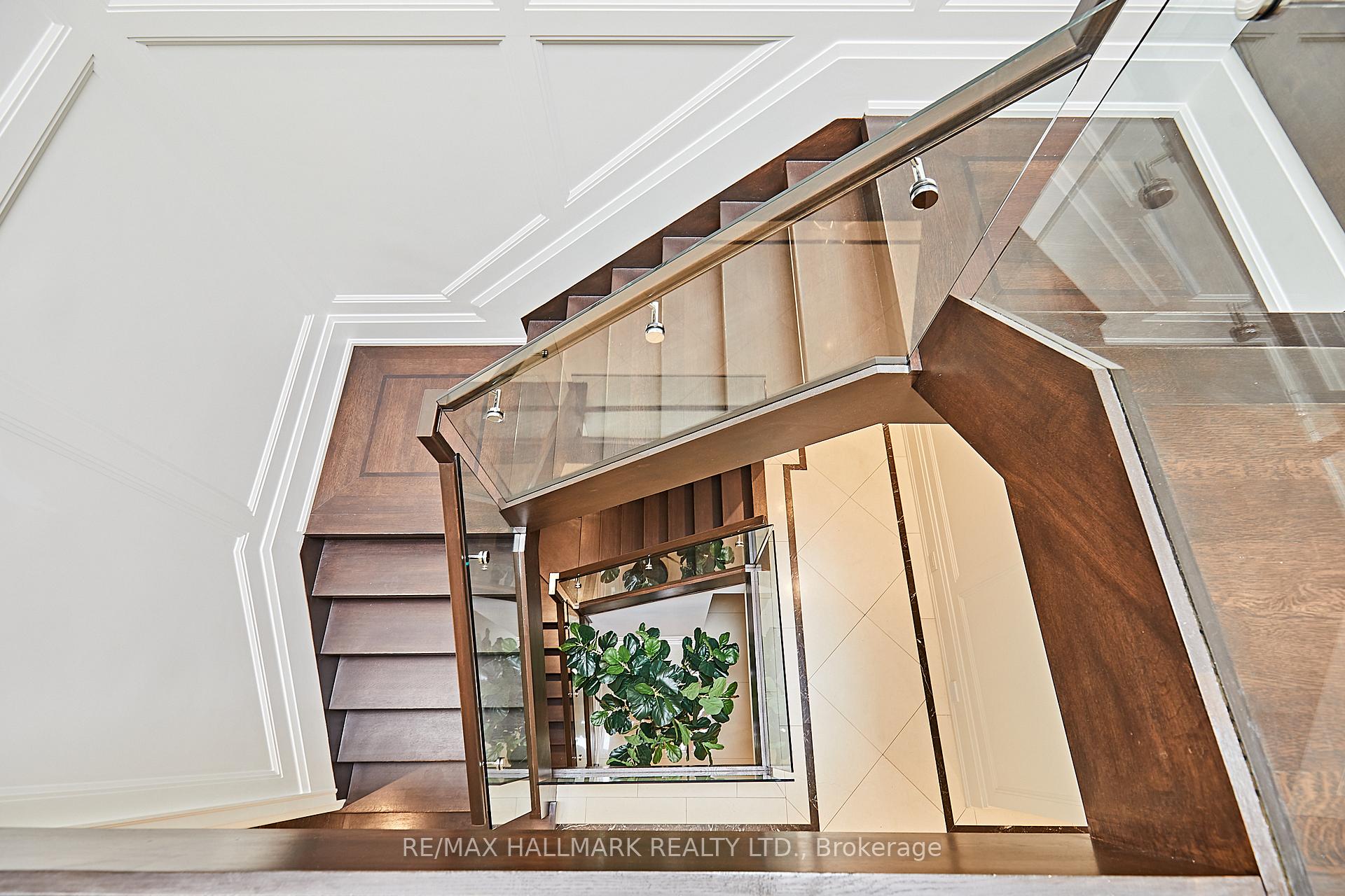75 Lorraine Dr, Toronto, ON M2N2E3 | 4 Bedroom 5 Bathroom Detached House | Image 30
