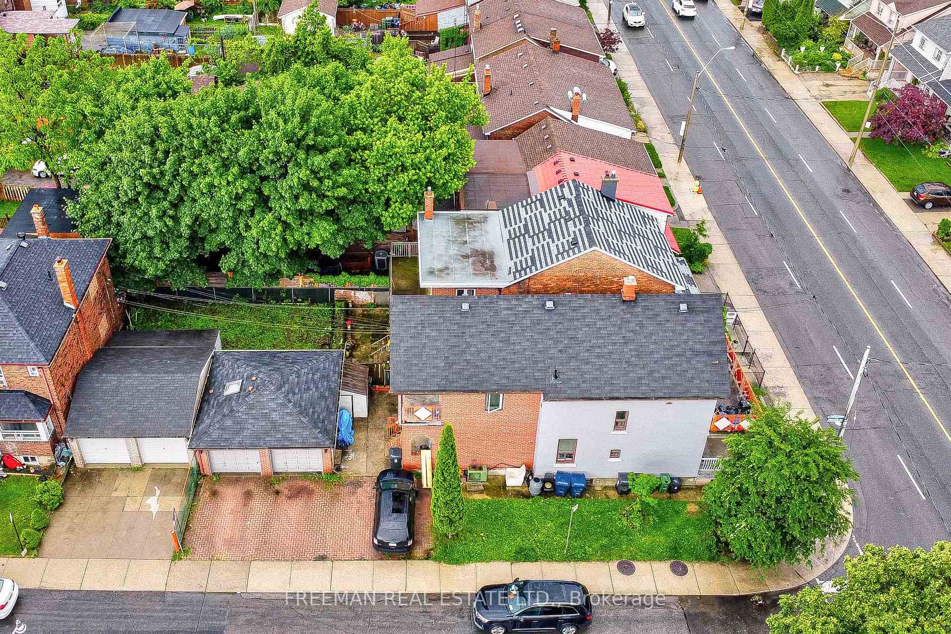 1925 Dufferin St, Toronto, ON M6E3P5 | 4 Bedroom 3 Bathroom Detached House | Image 15