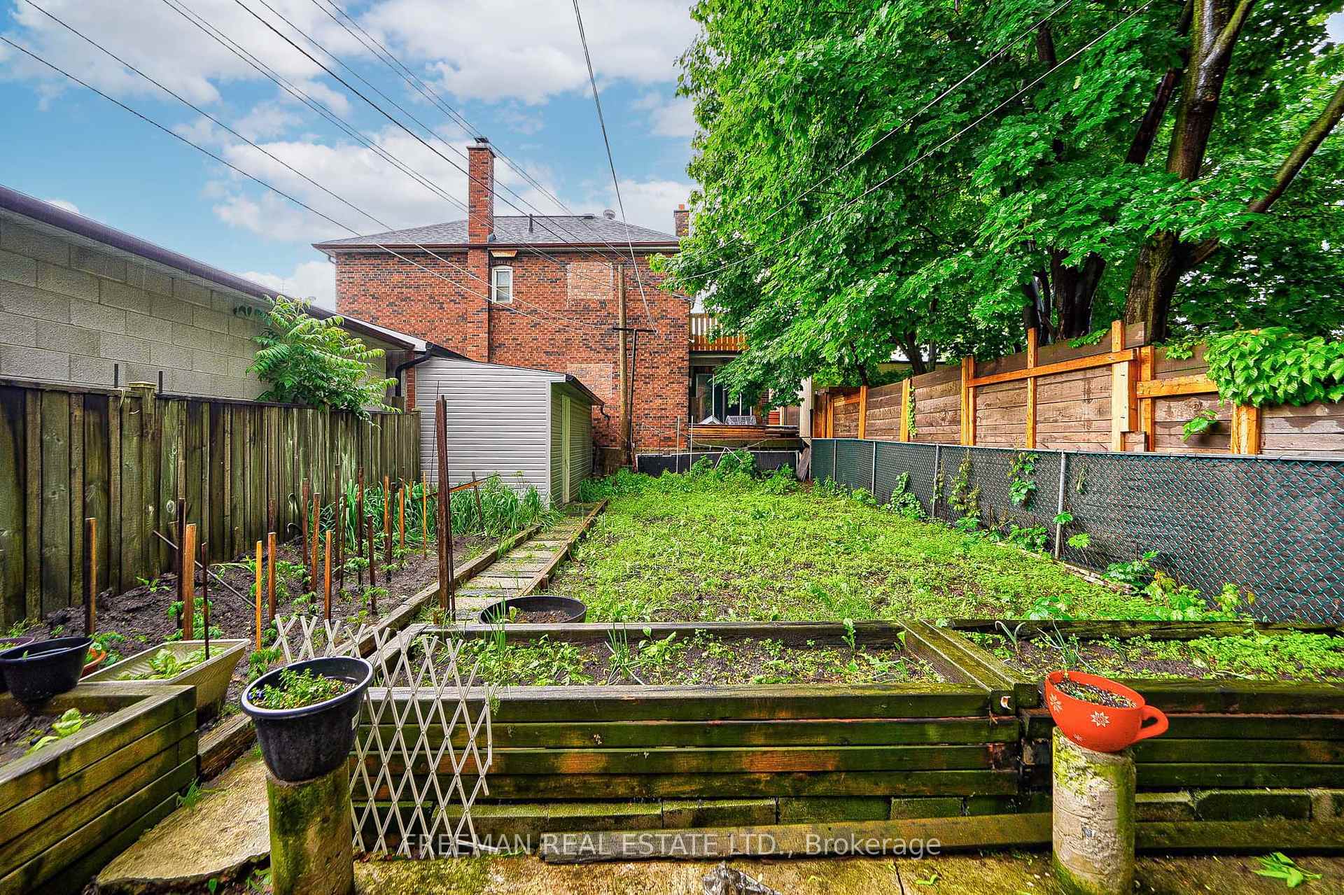 1925 Dufferin St, Toronto, ON M6E3P5 | 4 Bedroom 3 Bathroom Detached House | Image 16